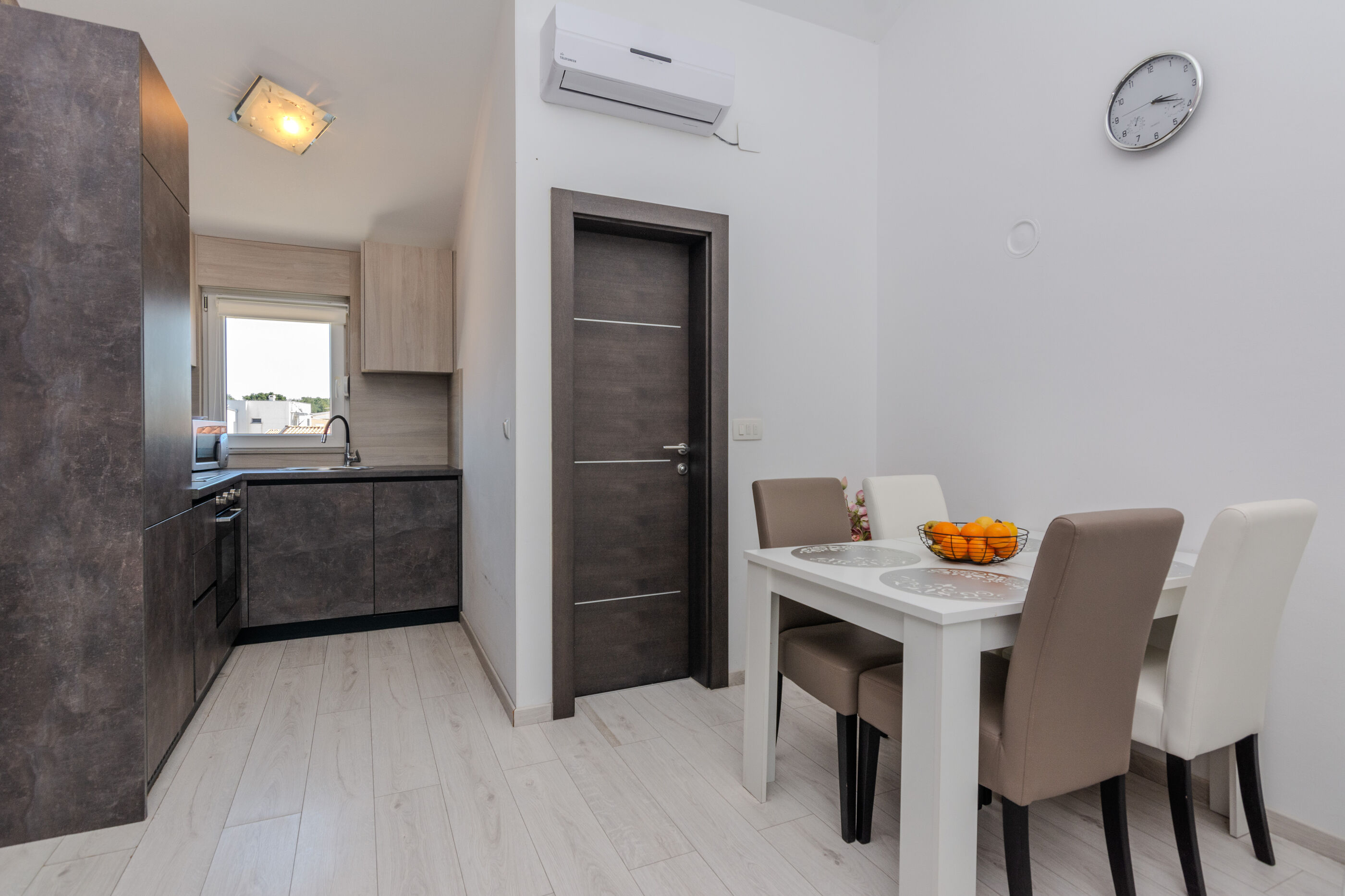 Apartments Lucica 30624-A3