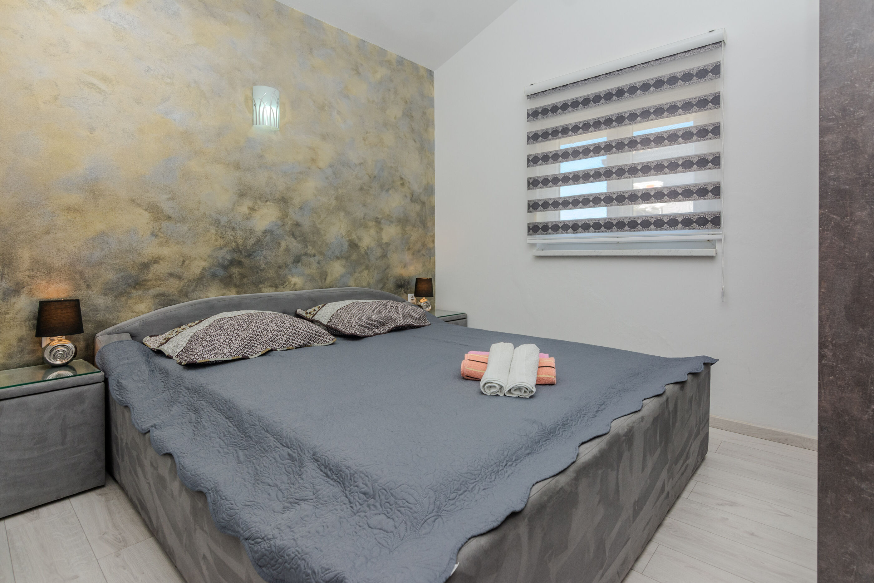 Apartments Lucica 30624-A3