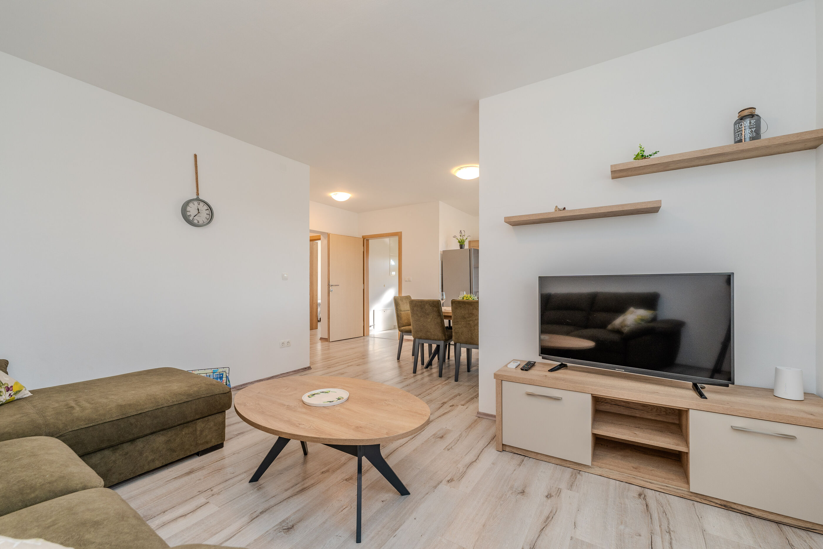 House Jurkin 11486-K1