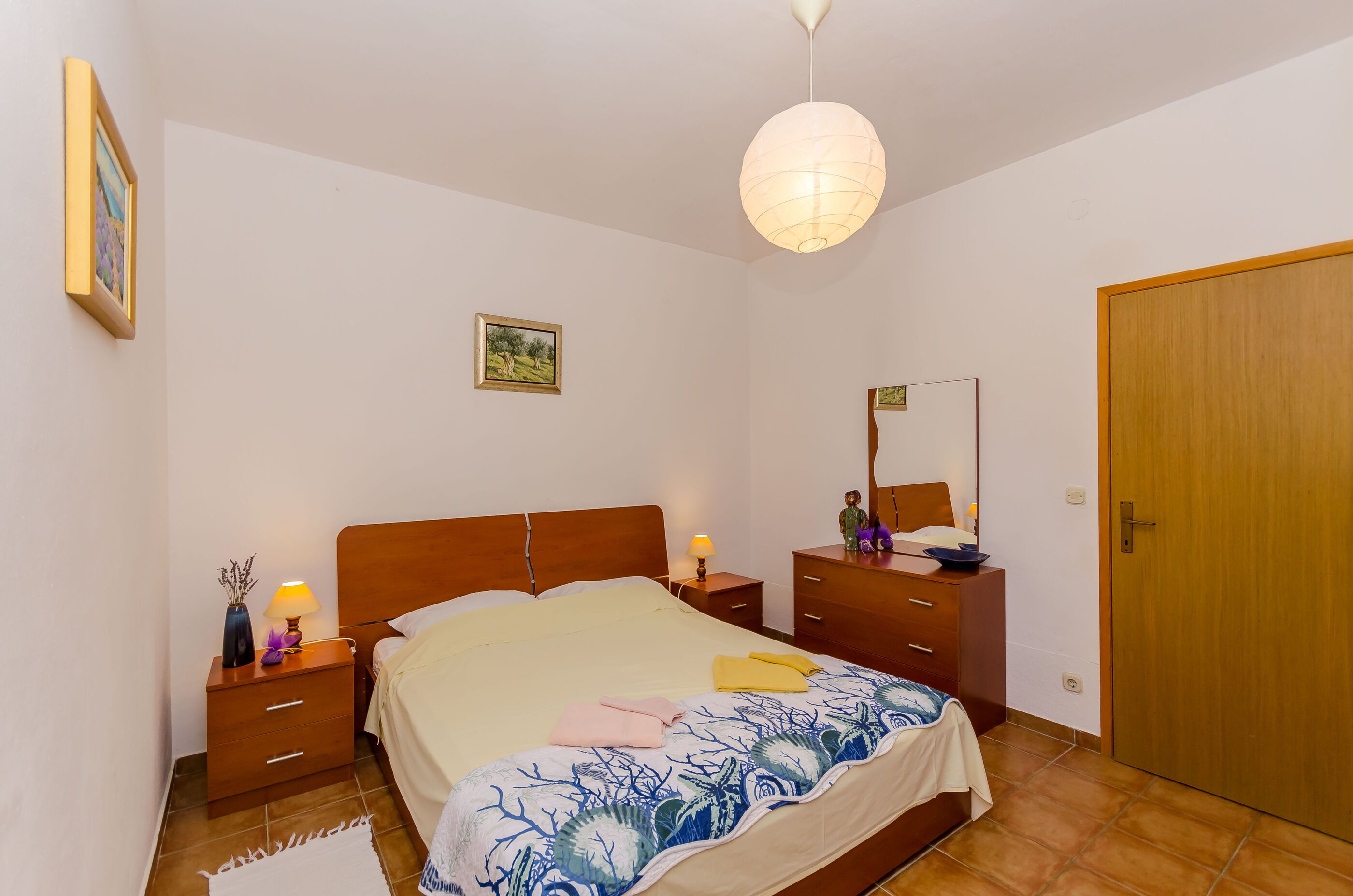 Apartments Josip 102081-A1