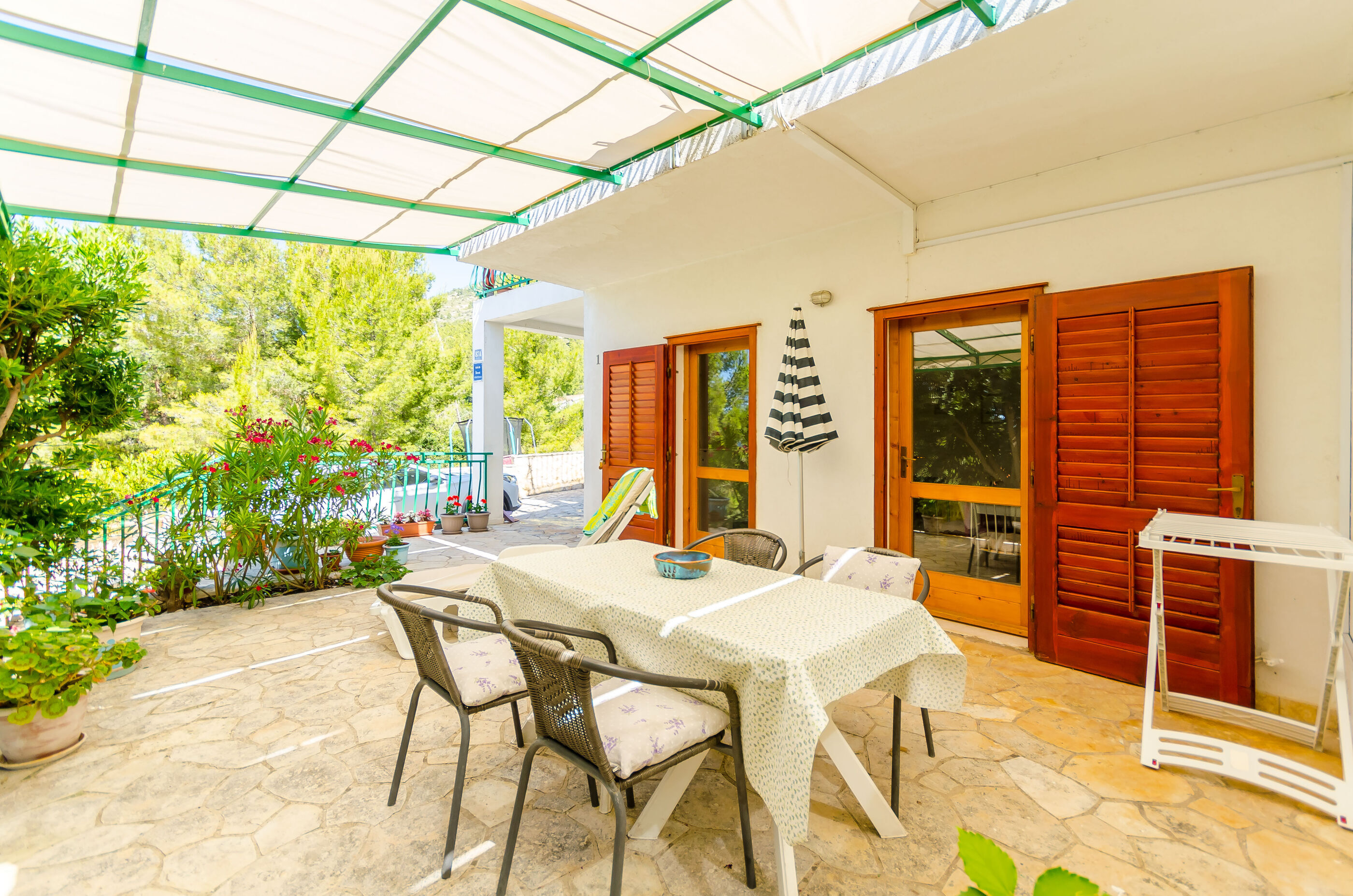 Apartments Josip 102081-A1