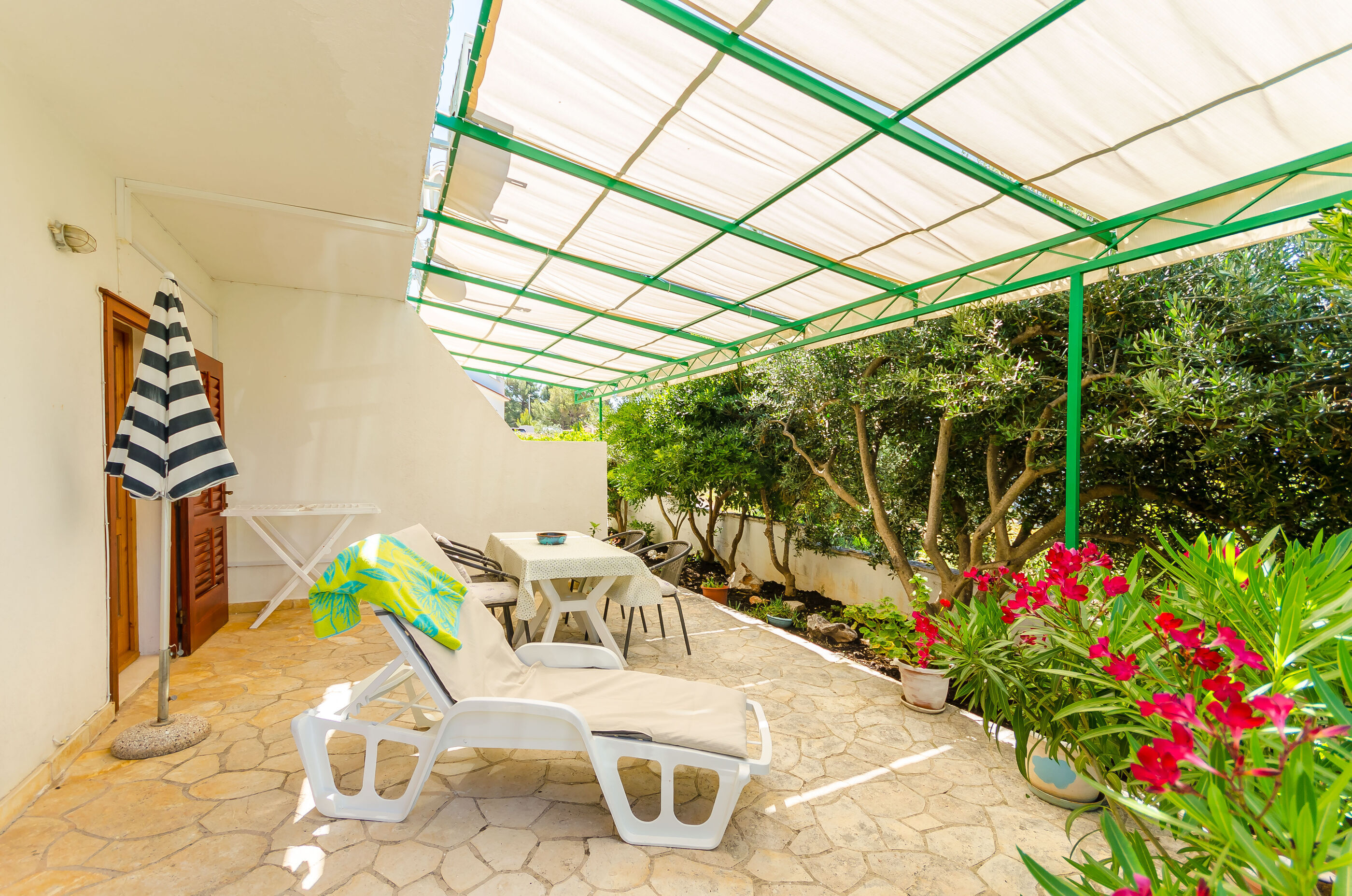 Apartments Josip 102081-A1
