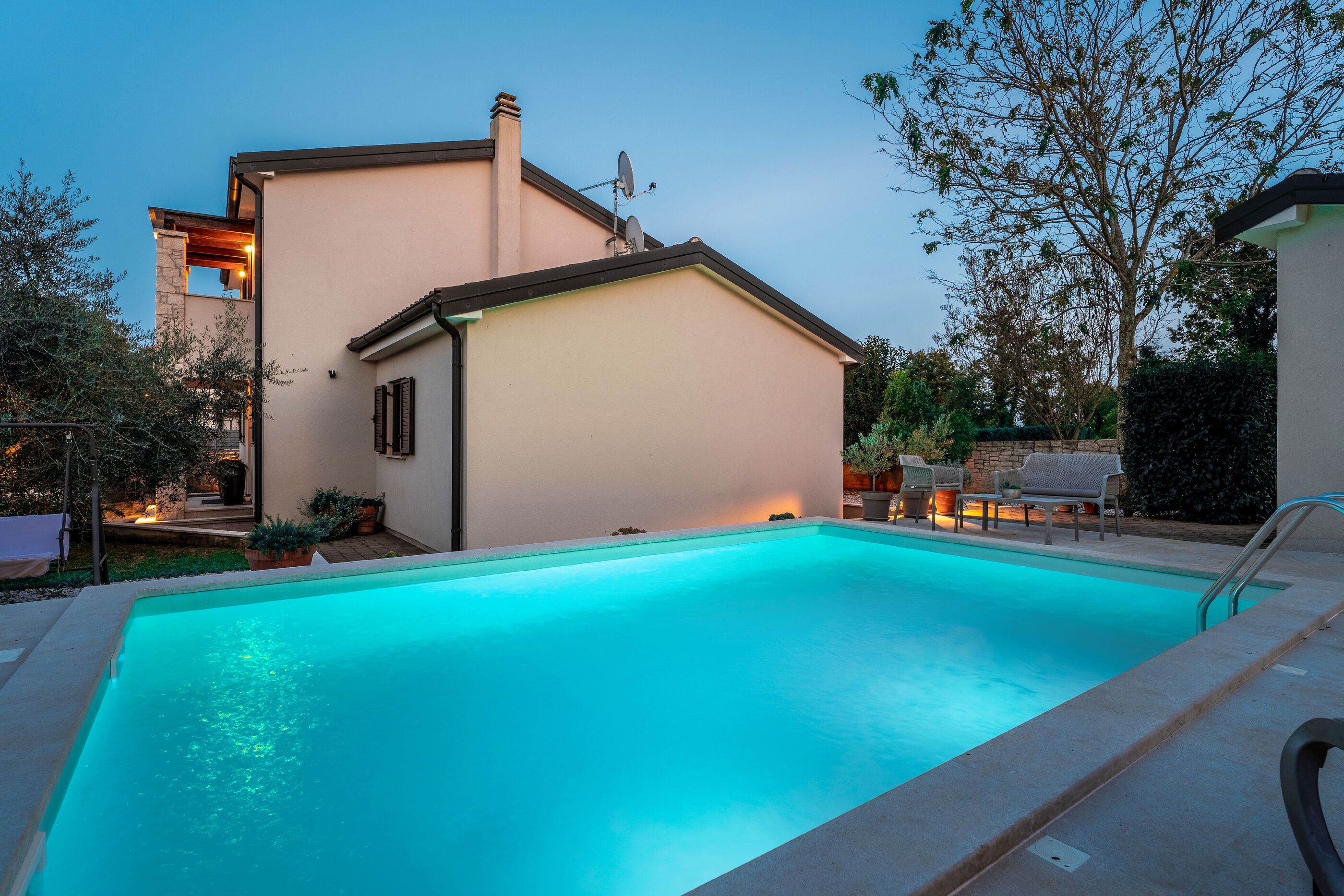 Villa Crystal s bazenom K1