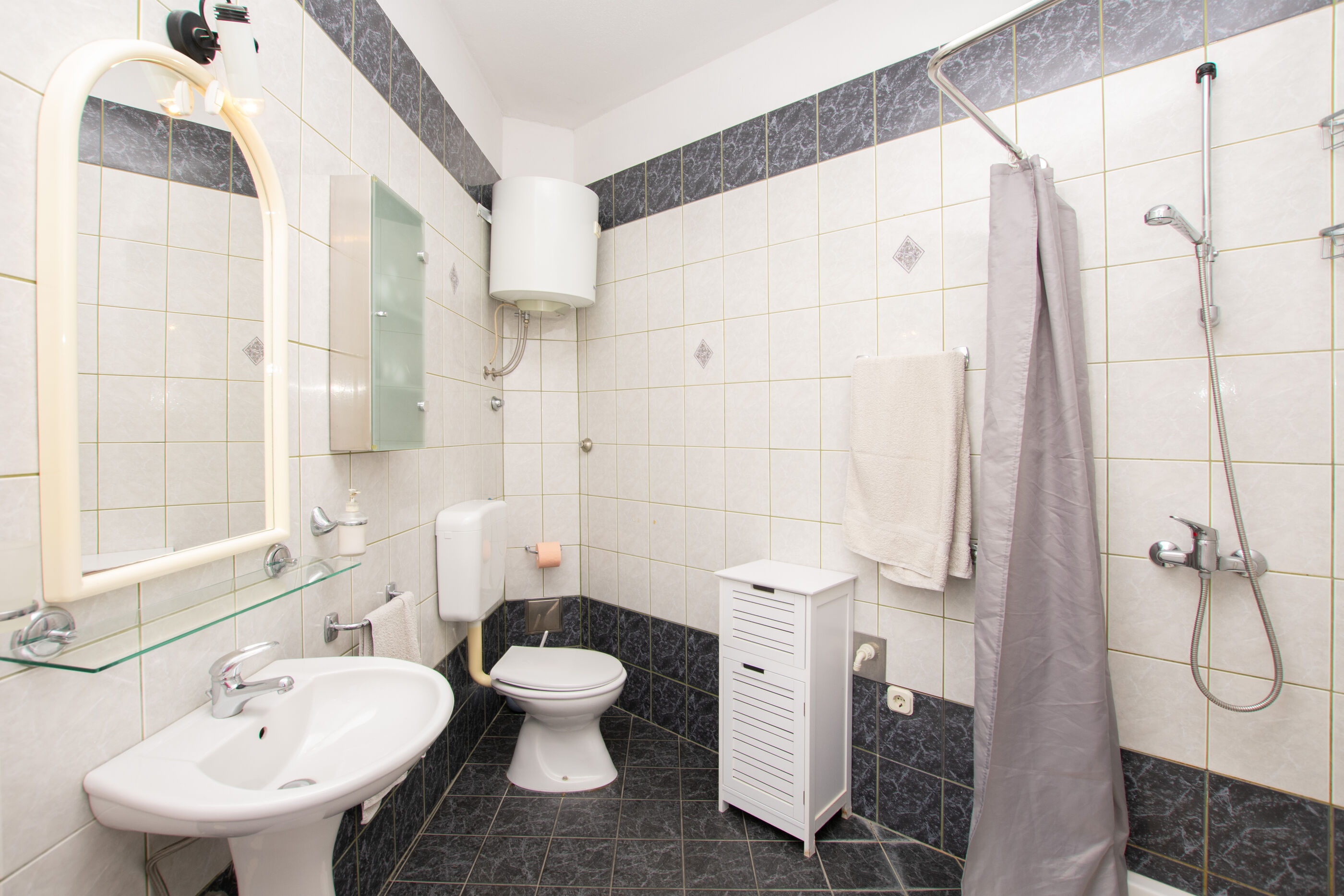 Apartments Ozren 10257-A1