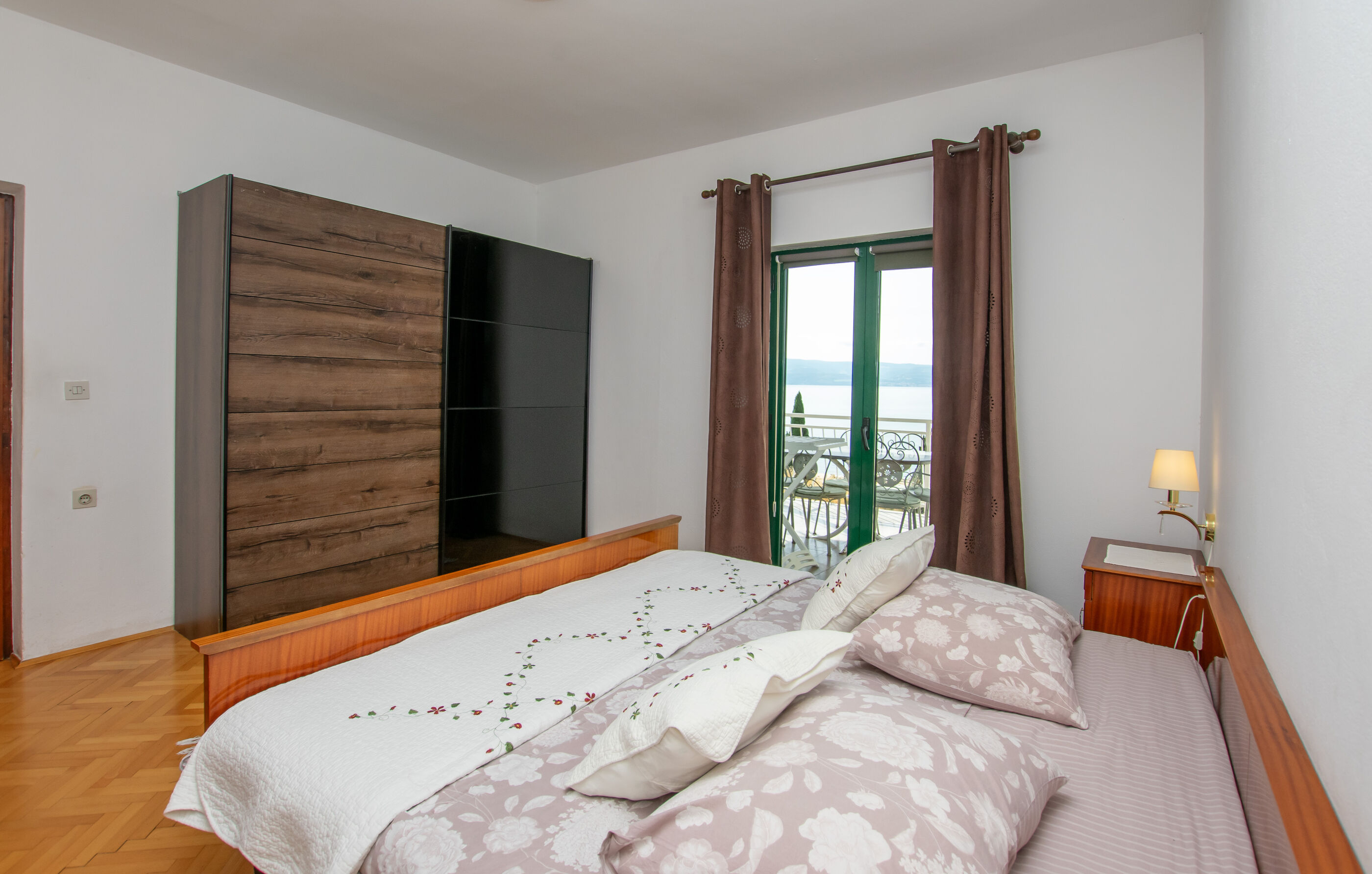 Apartments Ozren 10257-A1
