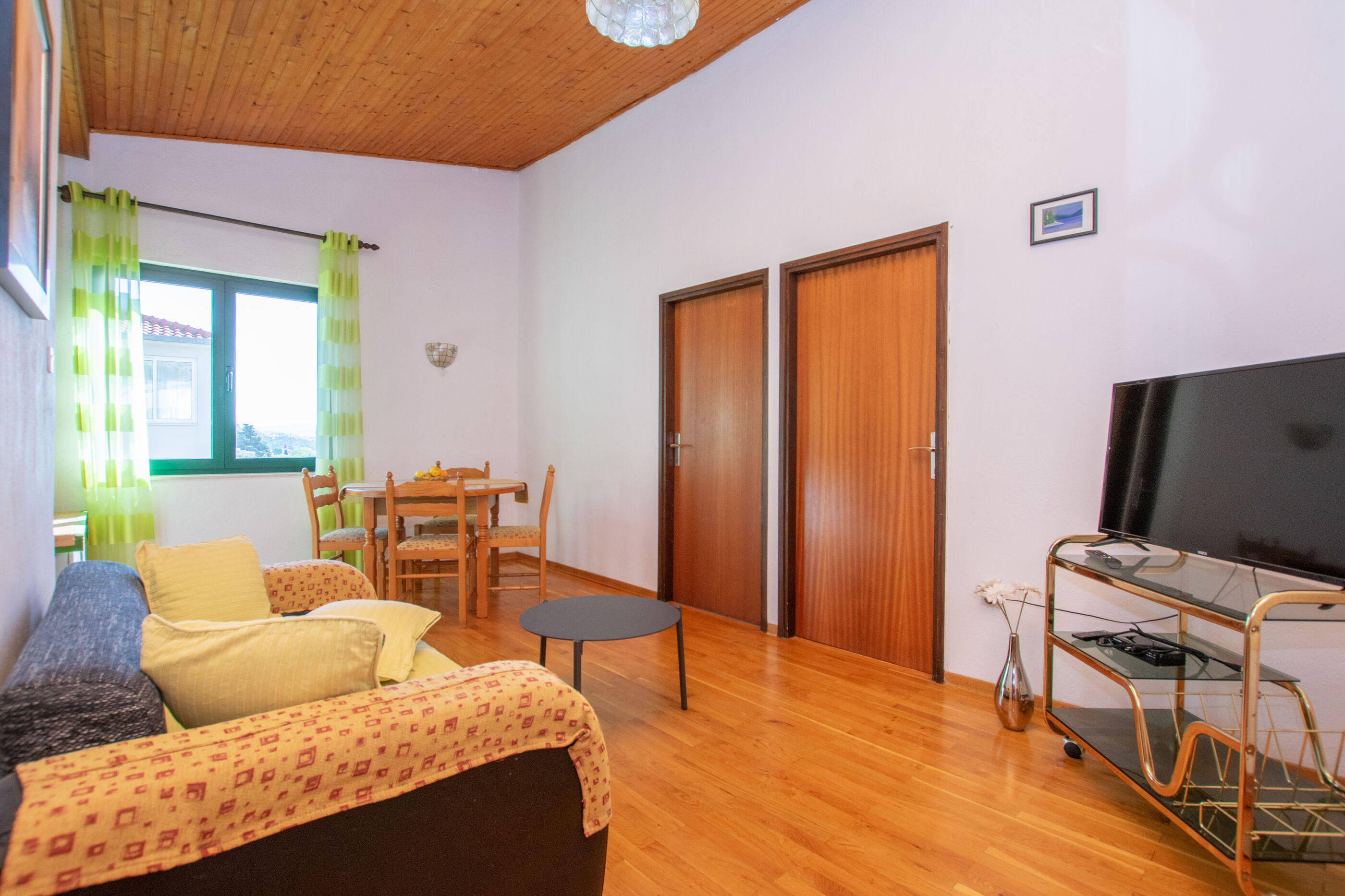 Apartments Ozren 10257-A2