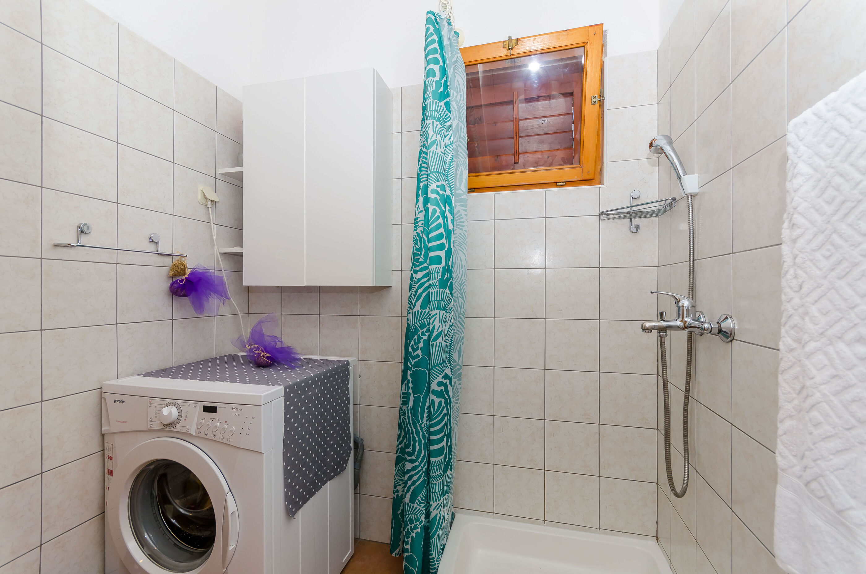 Apartments Josip 102081-A3