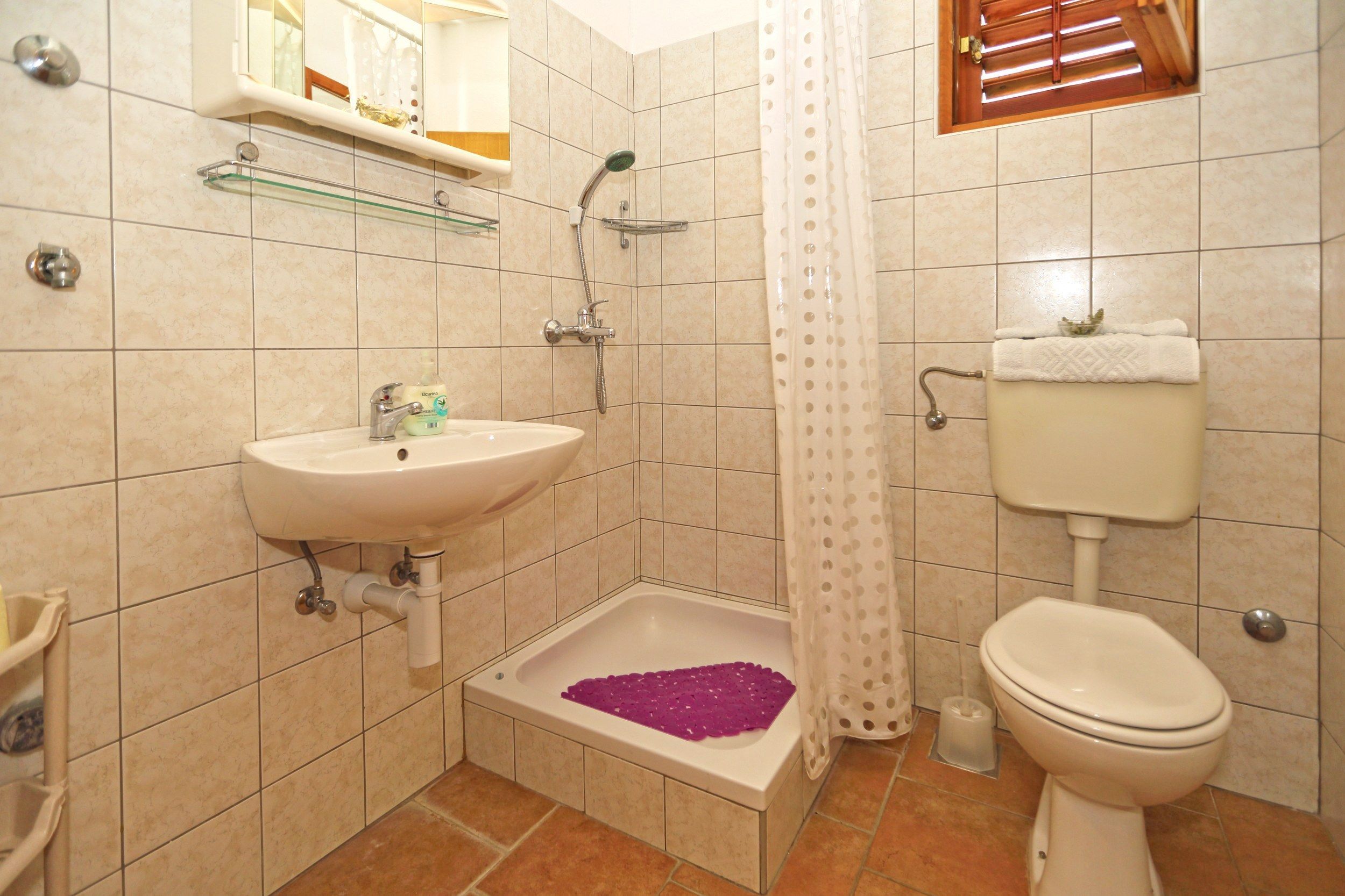 Apartments Josip 102081-A4