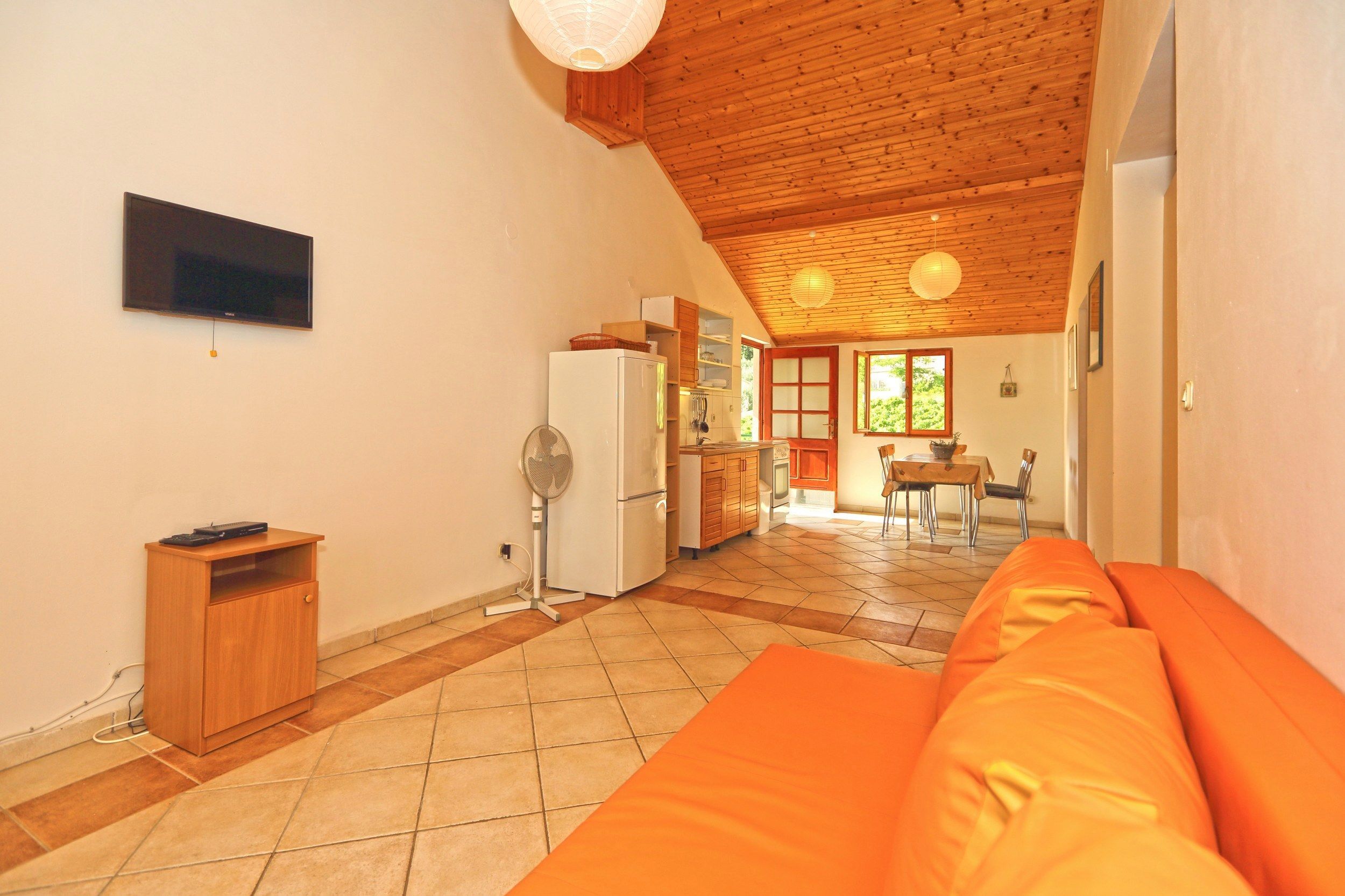 Apartments Josip 102081-A6