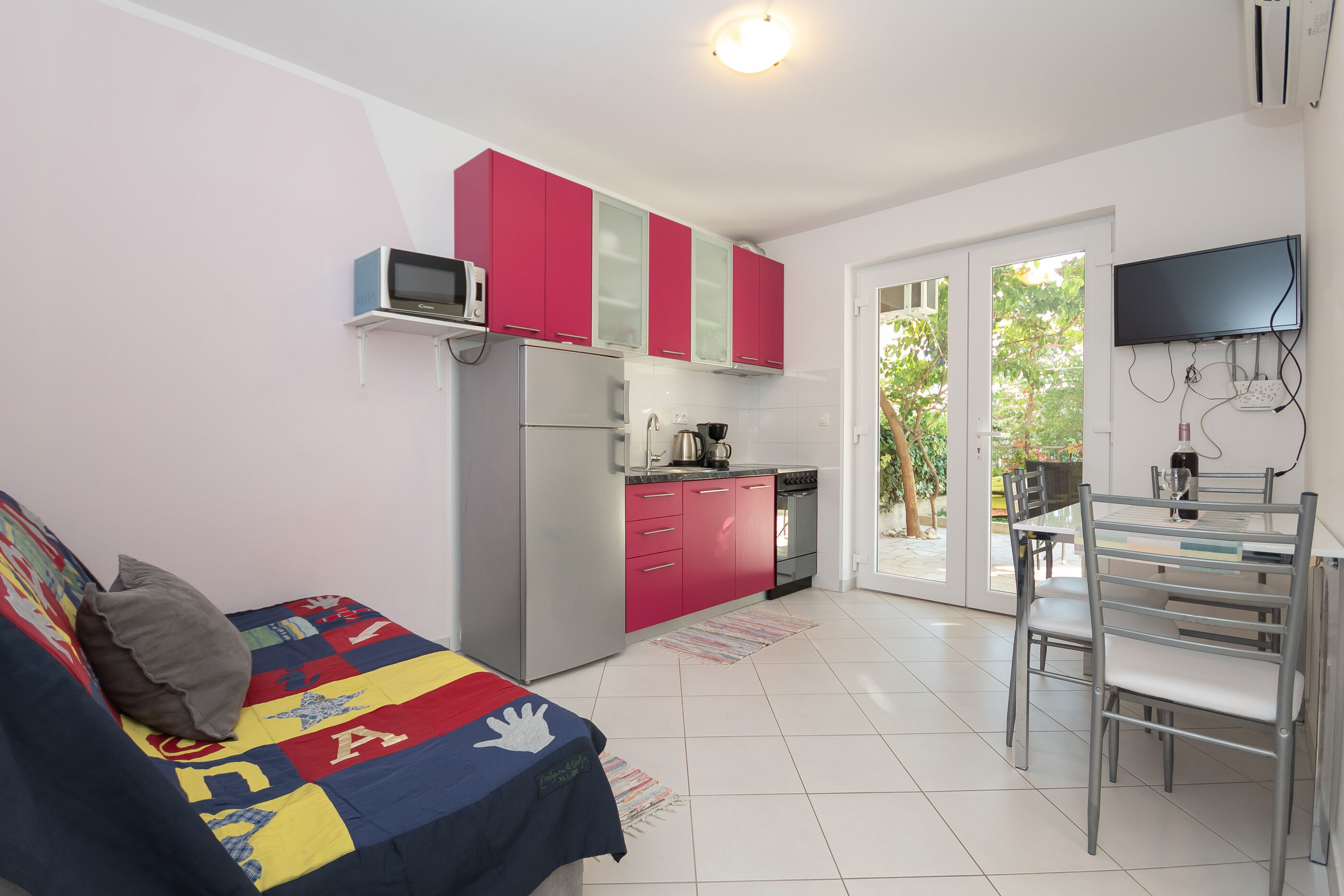 Apartment Tom 10752-A1