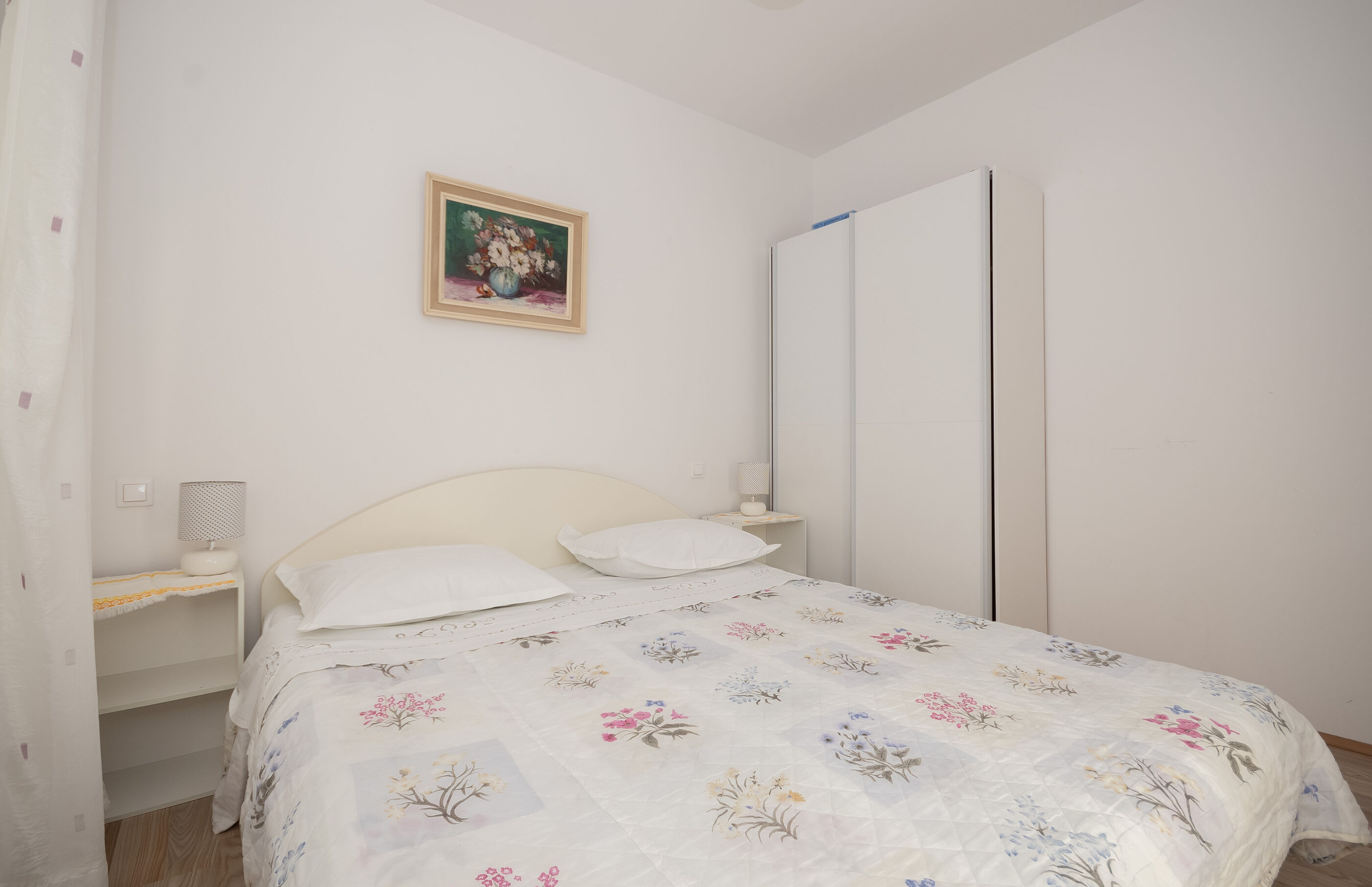 Apartment Tom 10752-A1