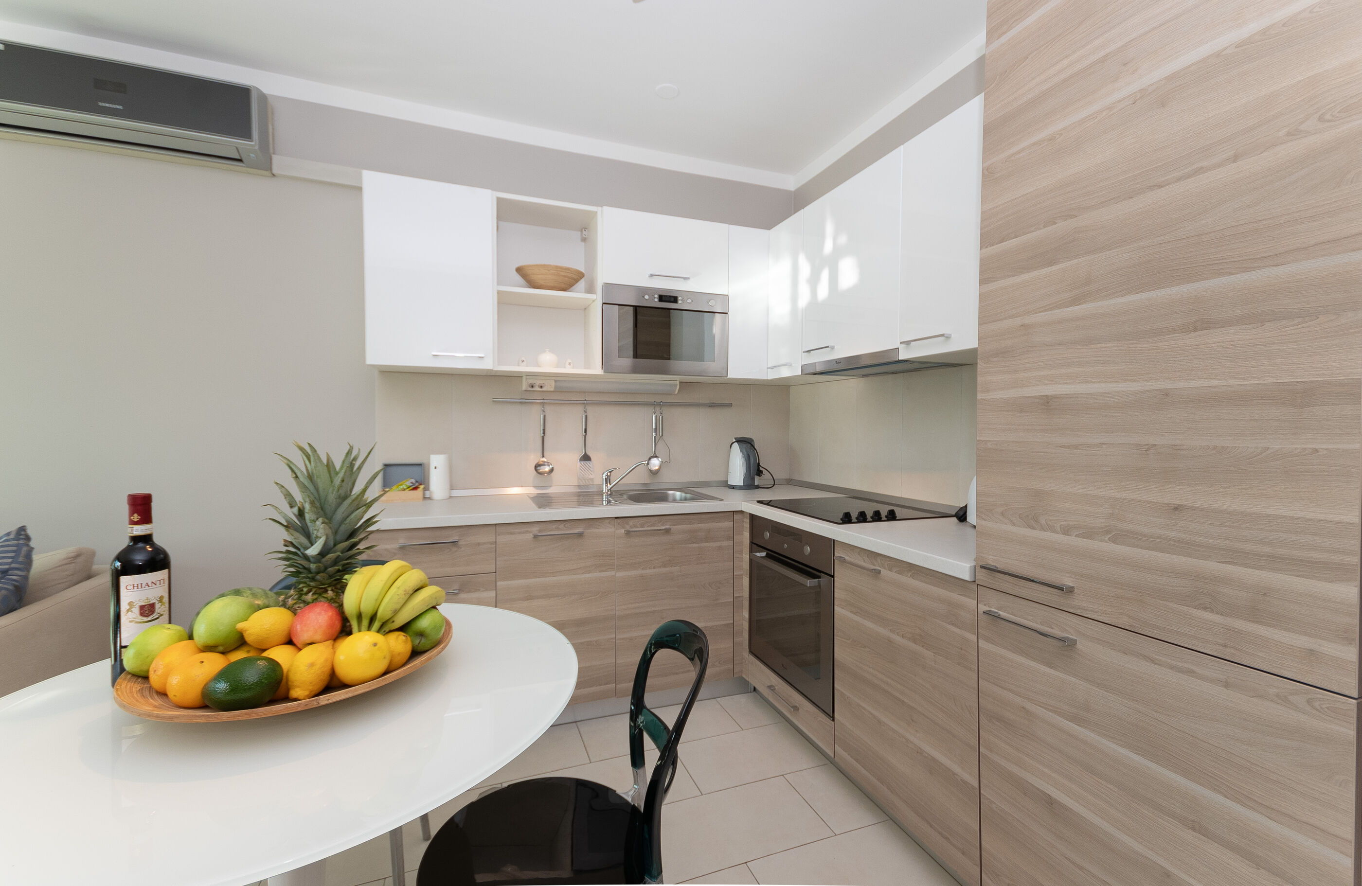 Apartments Residence suits Lav 114711-A1