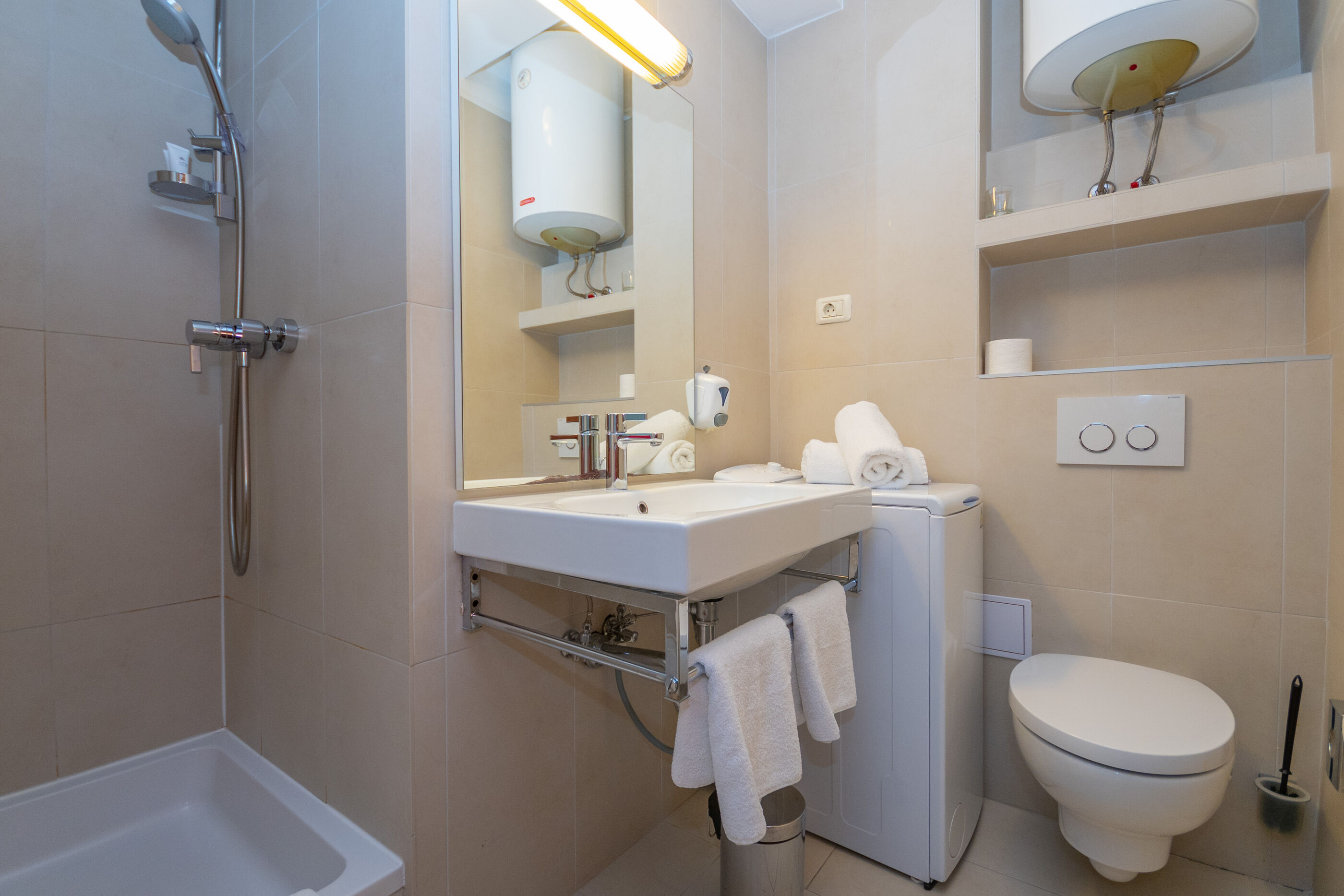 Apartments Residence suits Lav 114711-A2