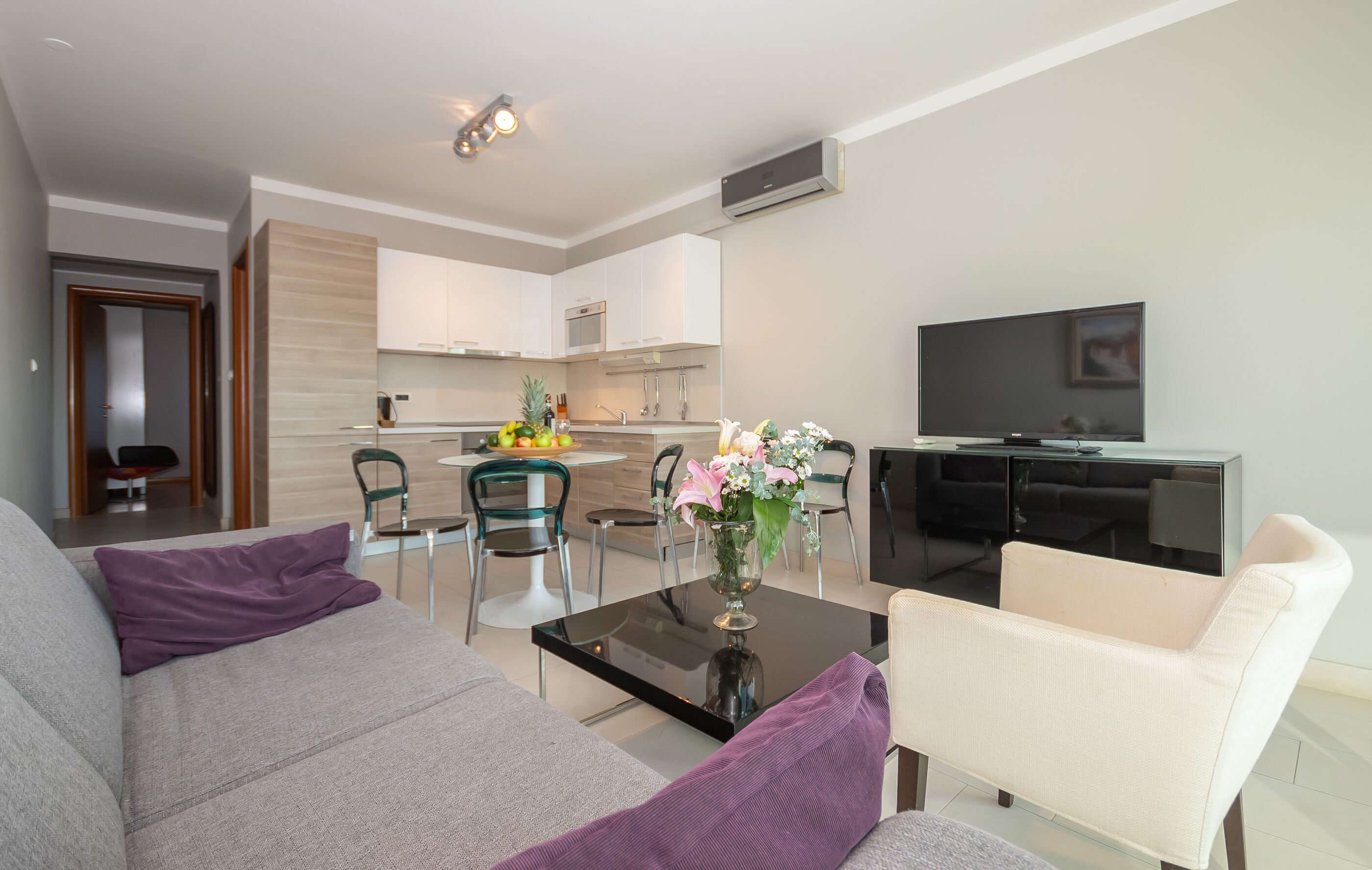 Apartments Residence suits Lav 114711-A2