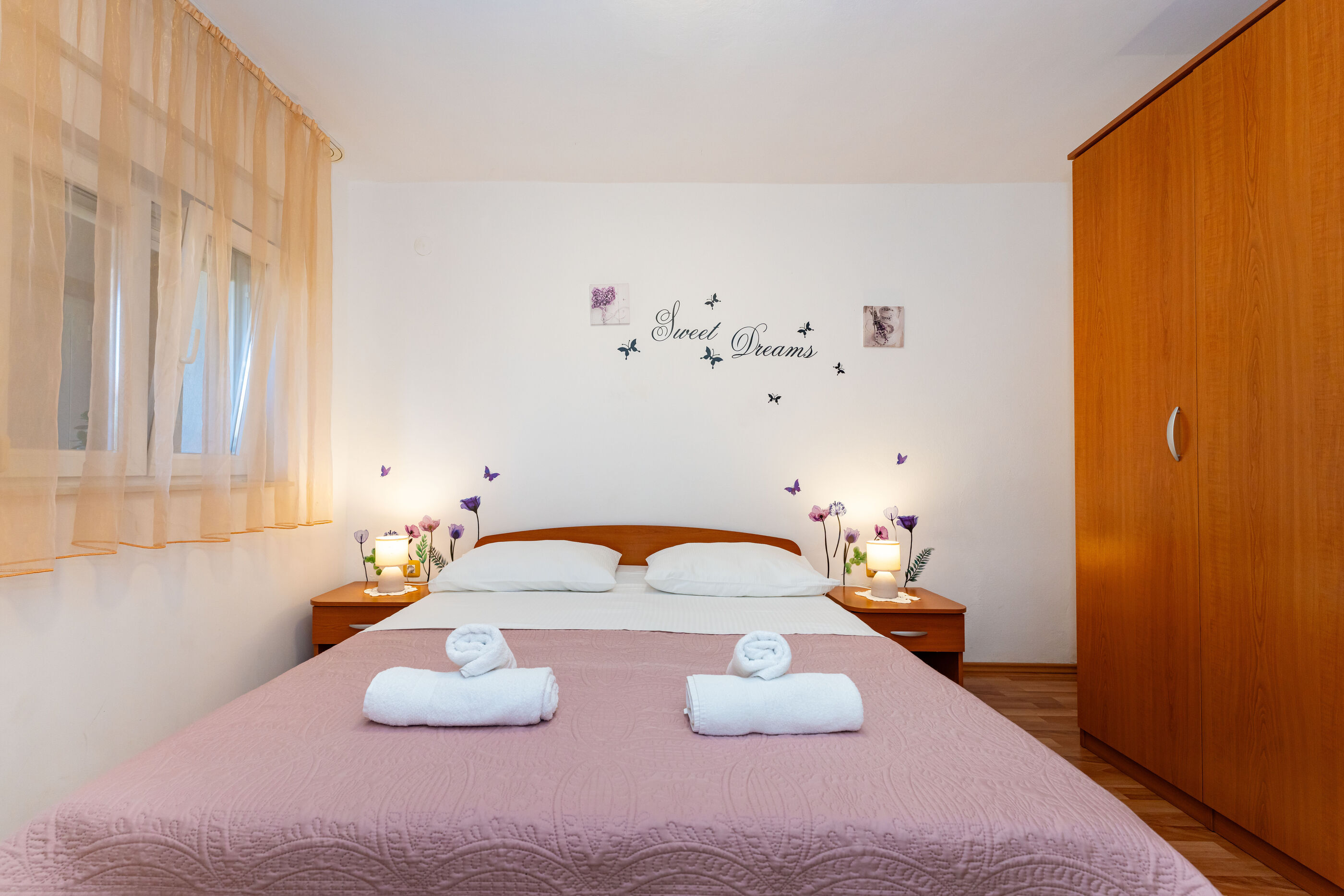 Apartments Nadica 107181-A1