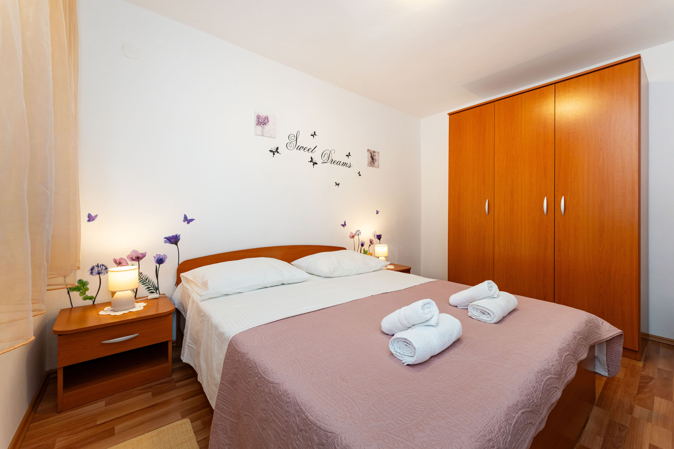 Apartments Nadica 107181-A1