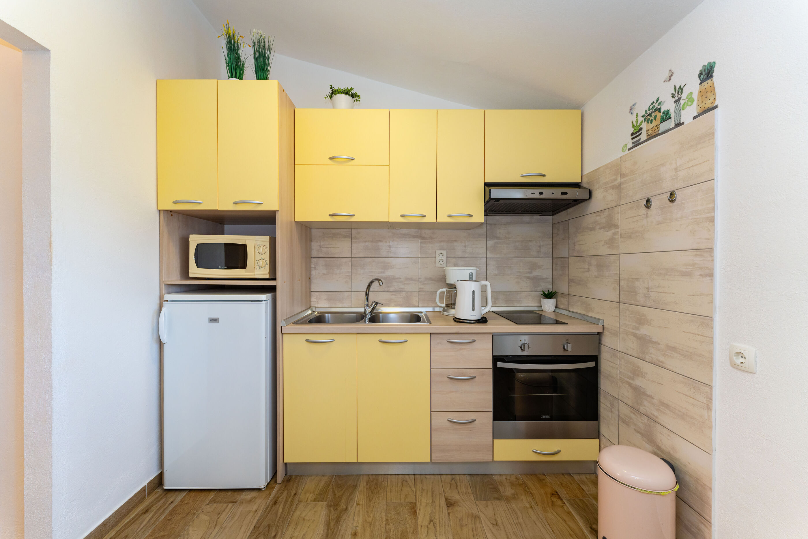 Apartments Nadica 107181-A2