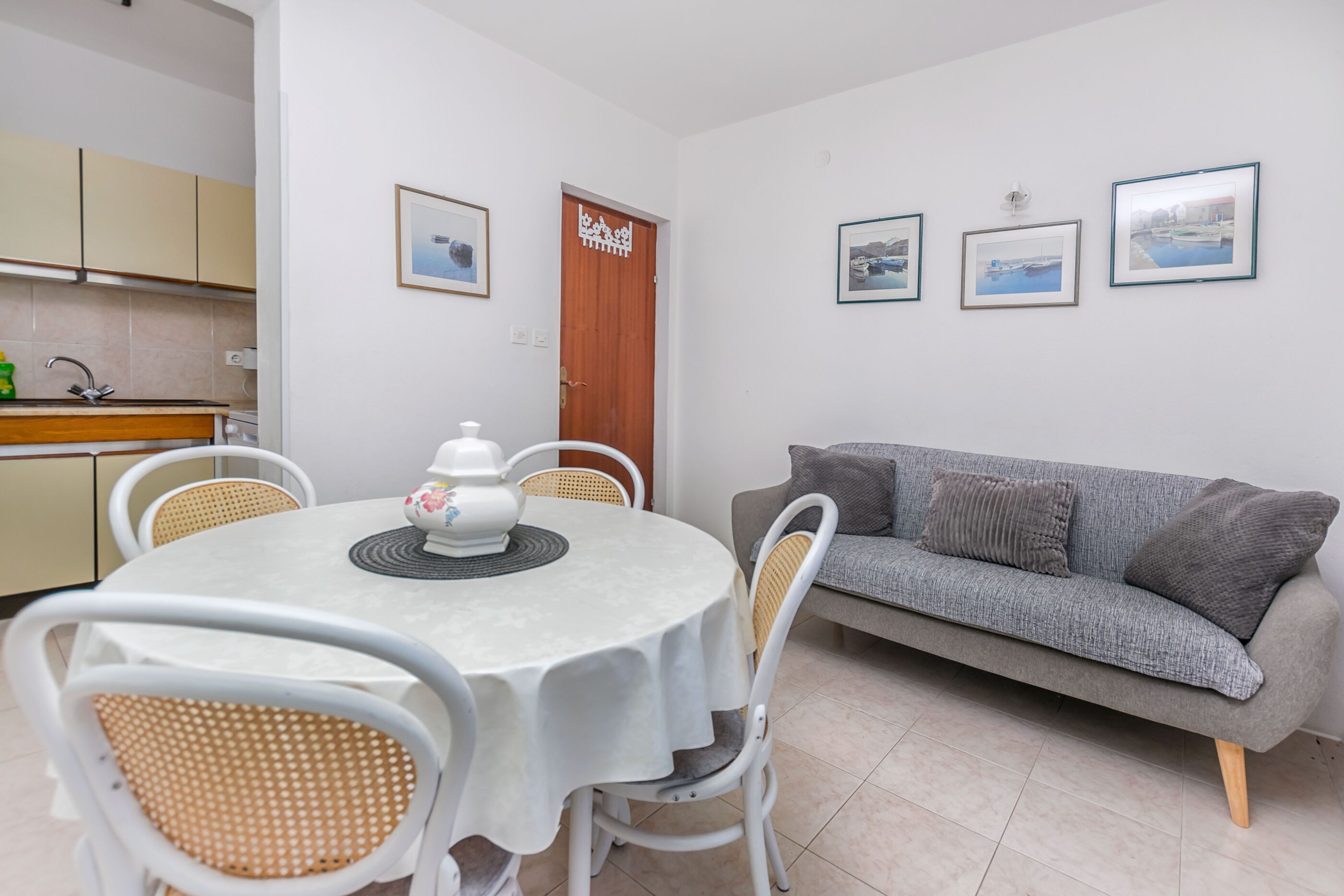Apartments Paco 115101-A2