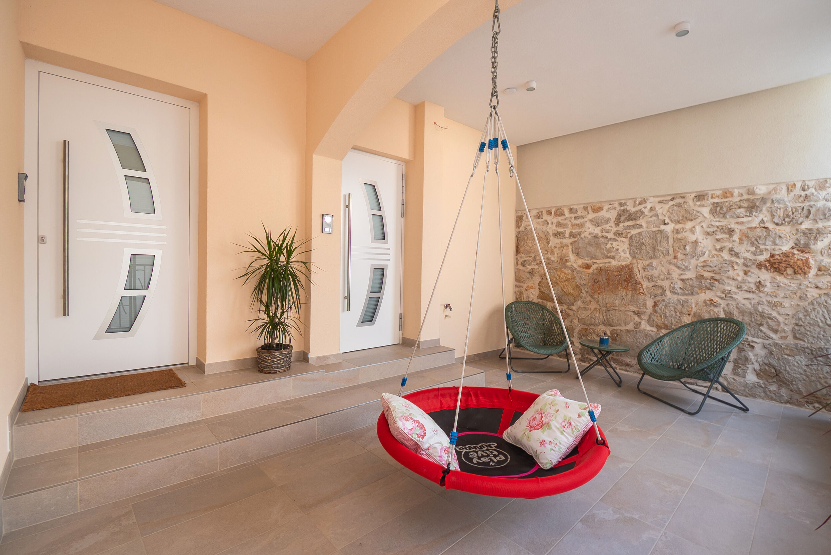 Apartments Laganini 94591-A1