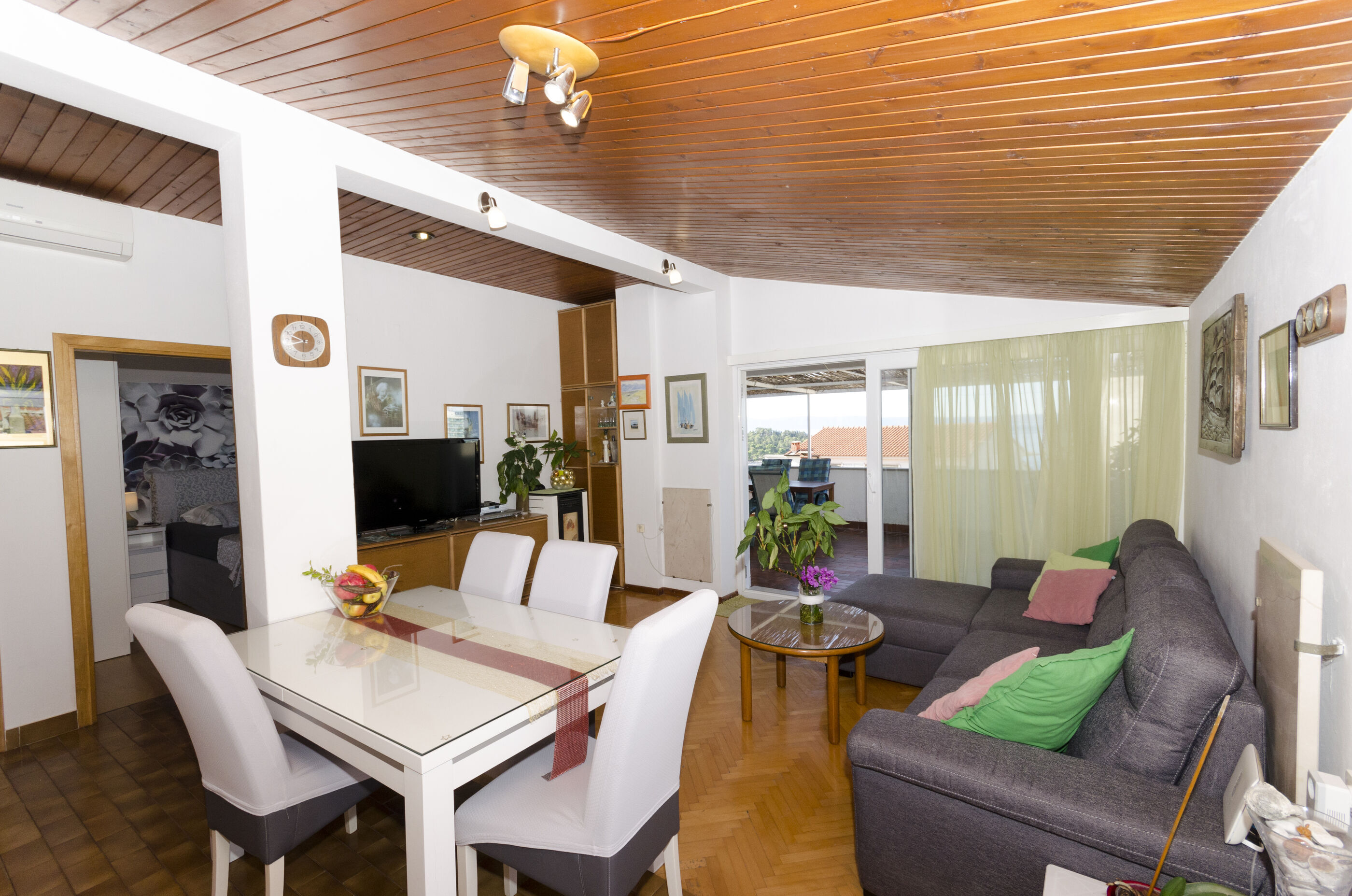 Apartments Jadro 10474-A1