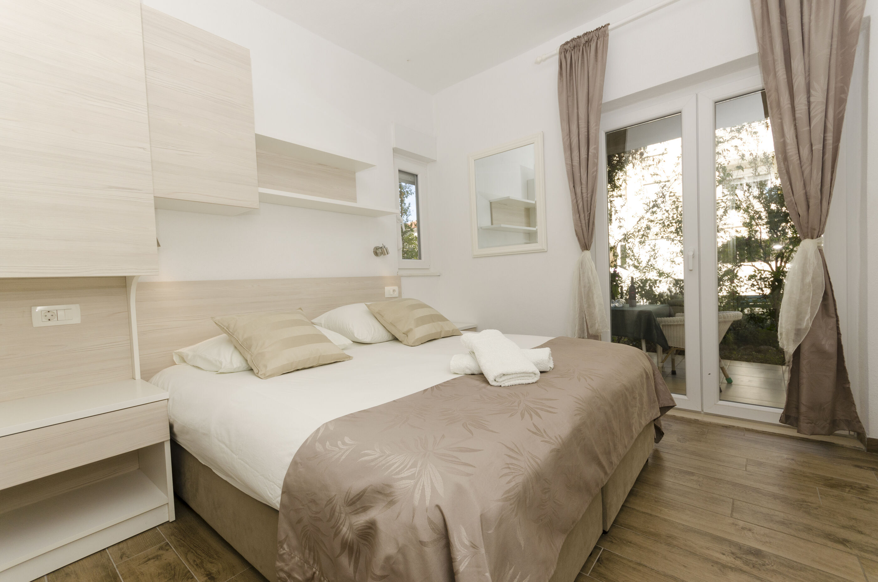 Apartments Jadro 10474-A4