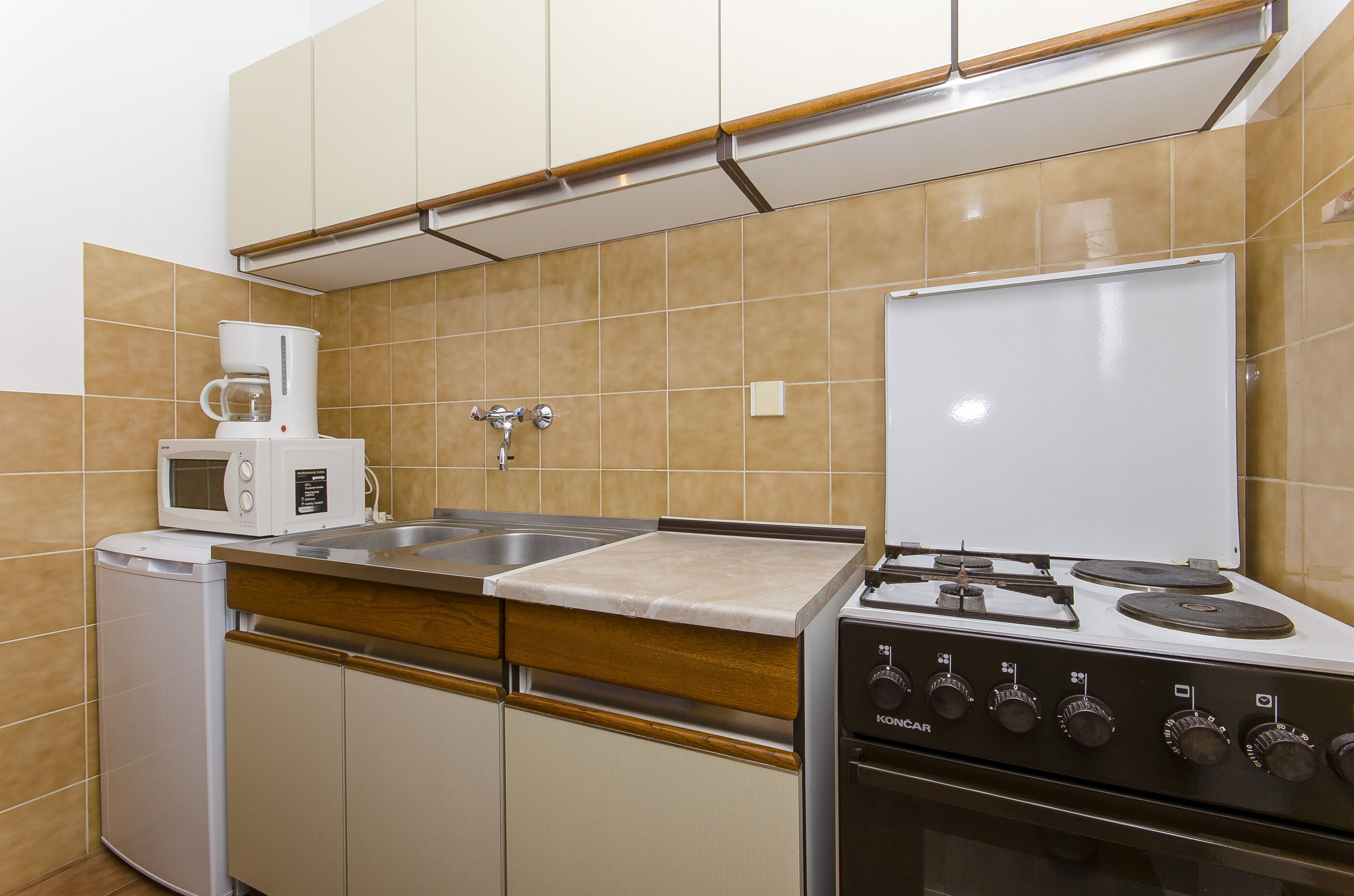 Apartments Gogi 105651-A1