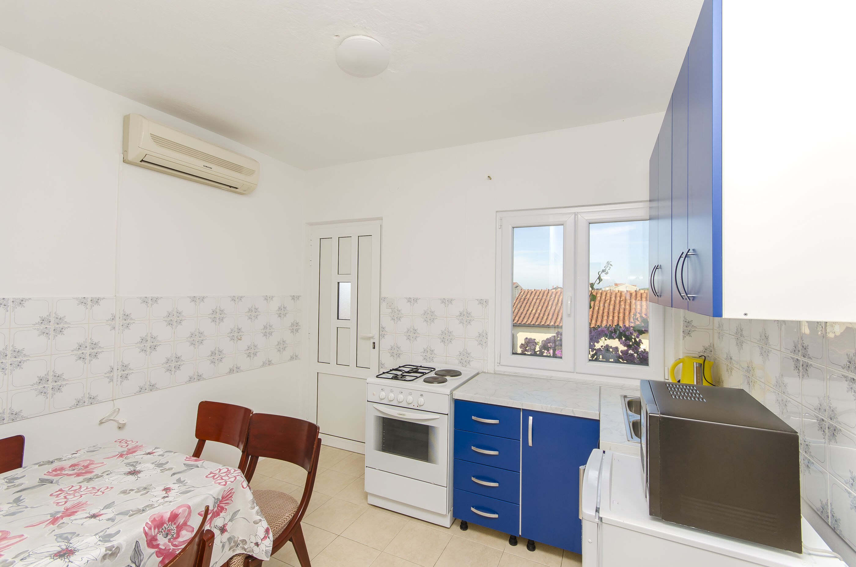 Apartments Zuljevic 39621-A2