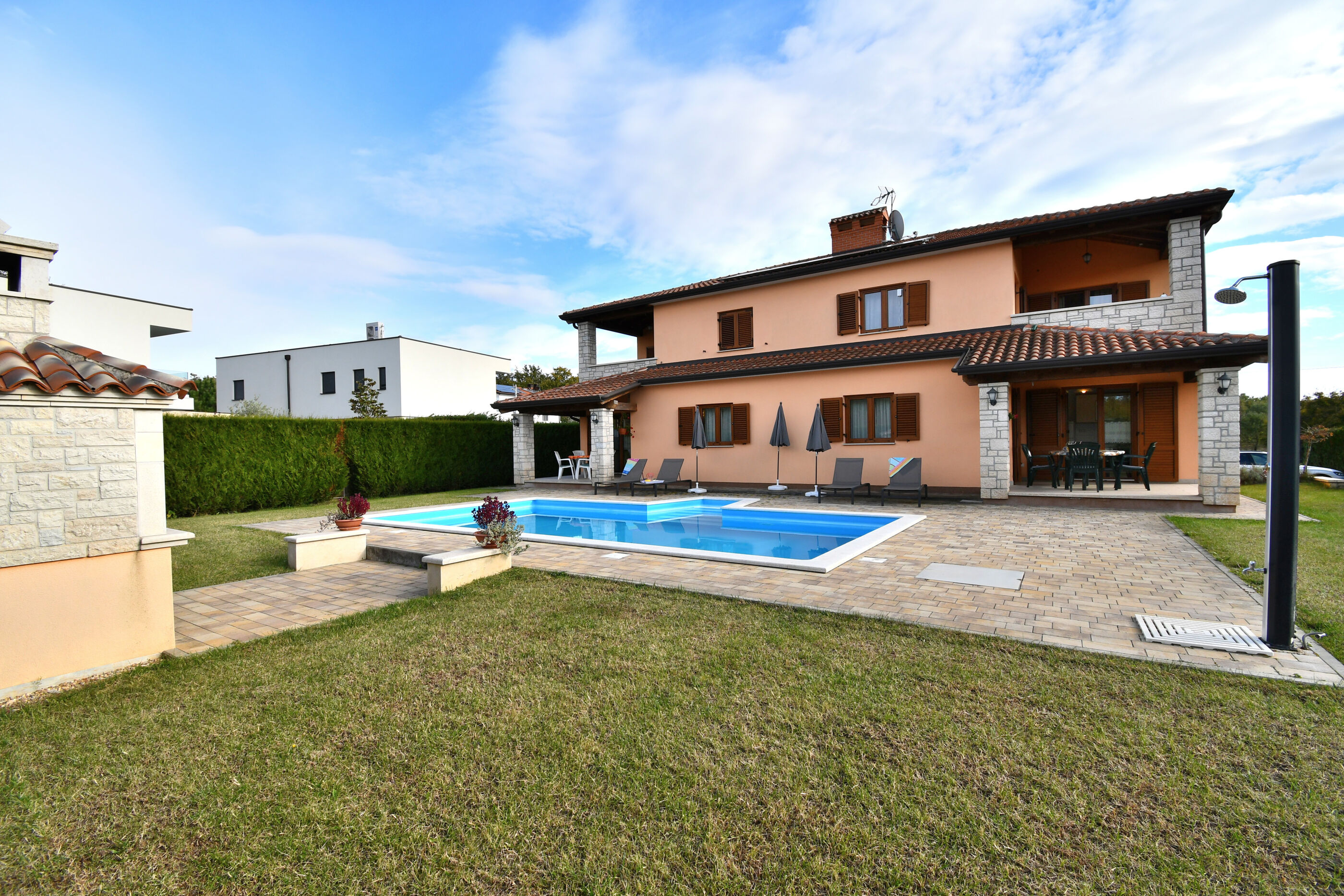 Apartment Nina 115301-A2