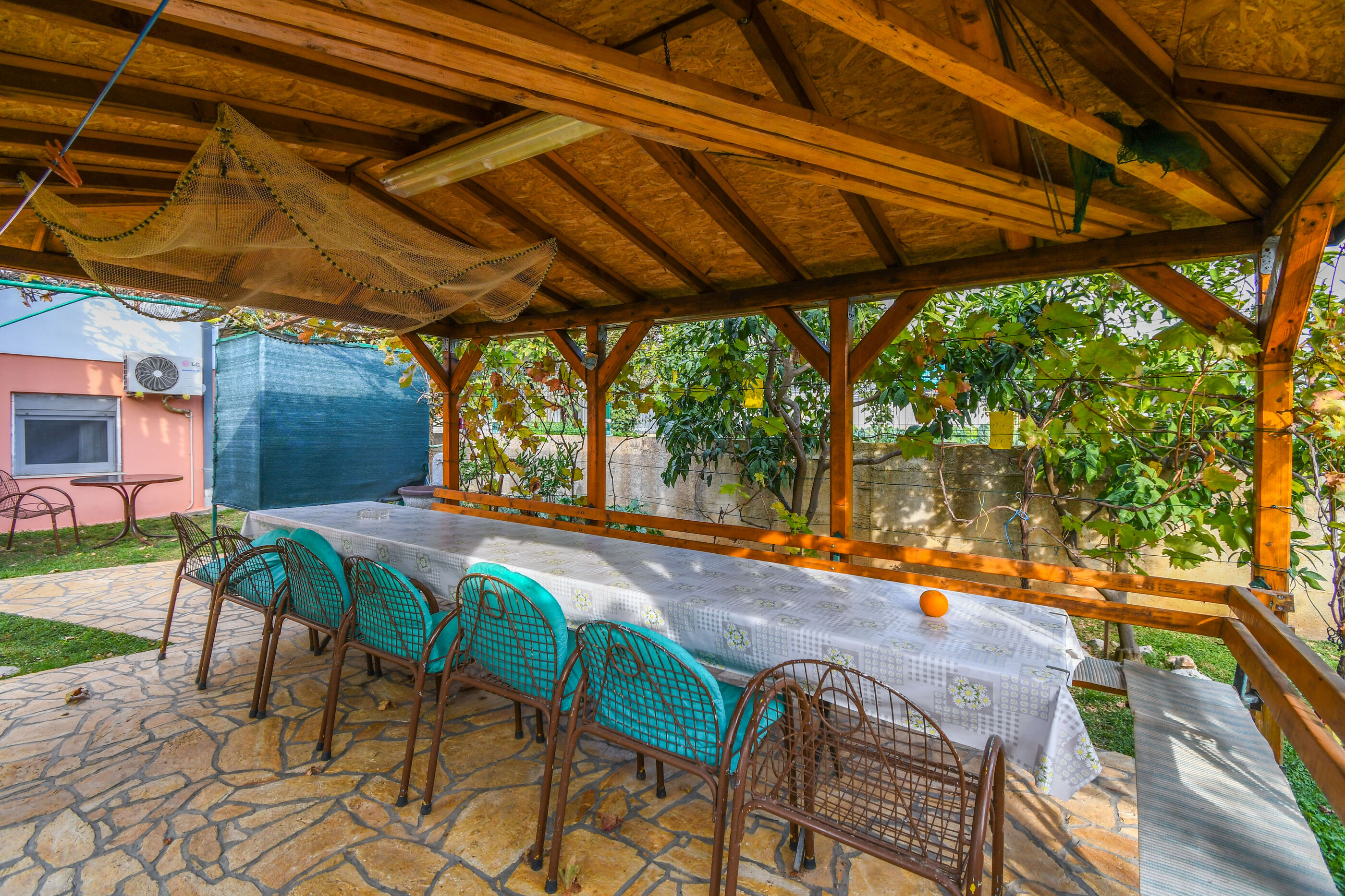 Apartments Ivančić 115211-A1