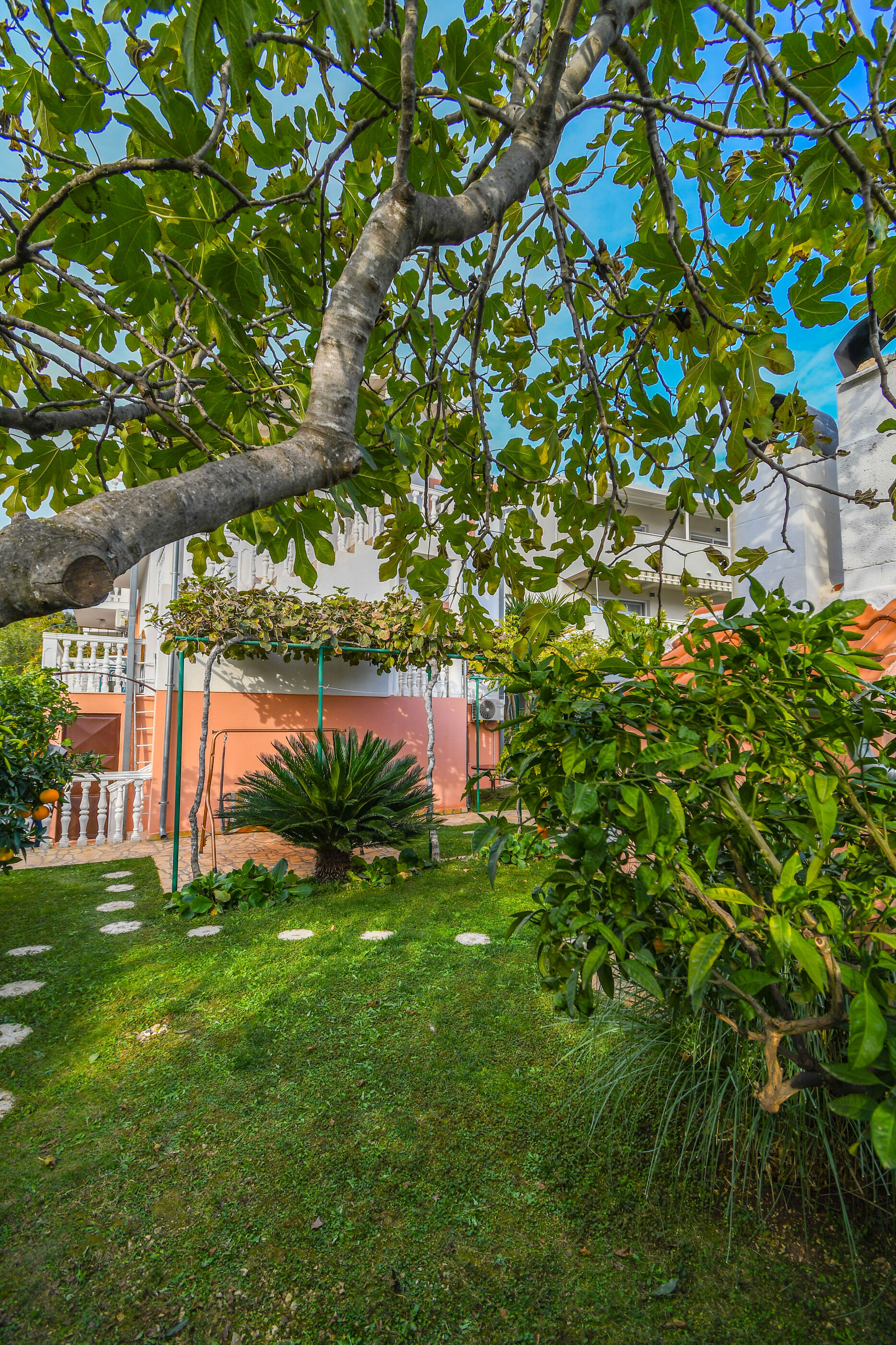 Apartments Ivančić 115211-A1