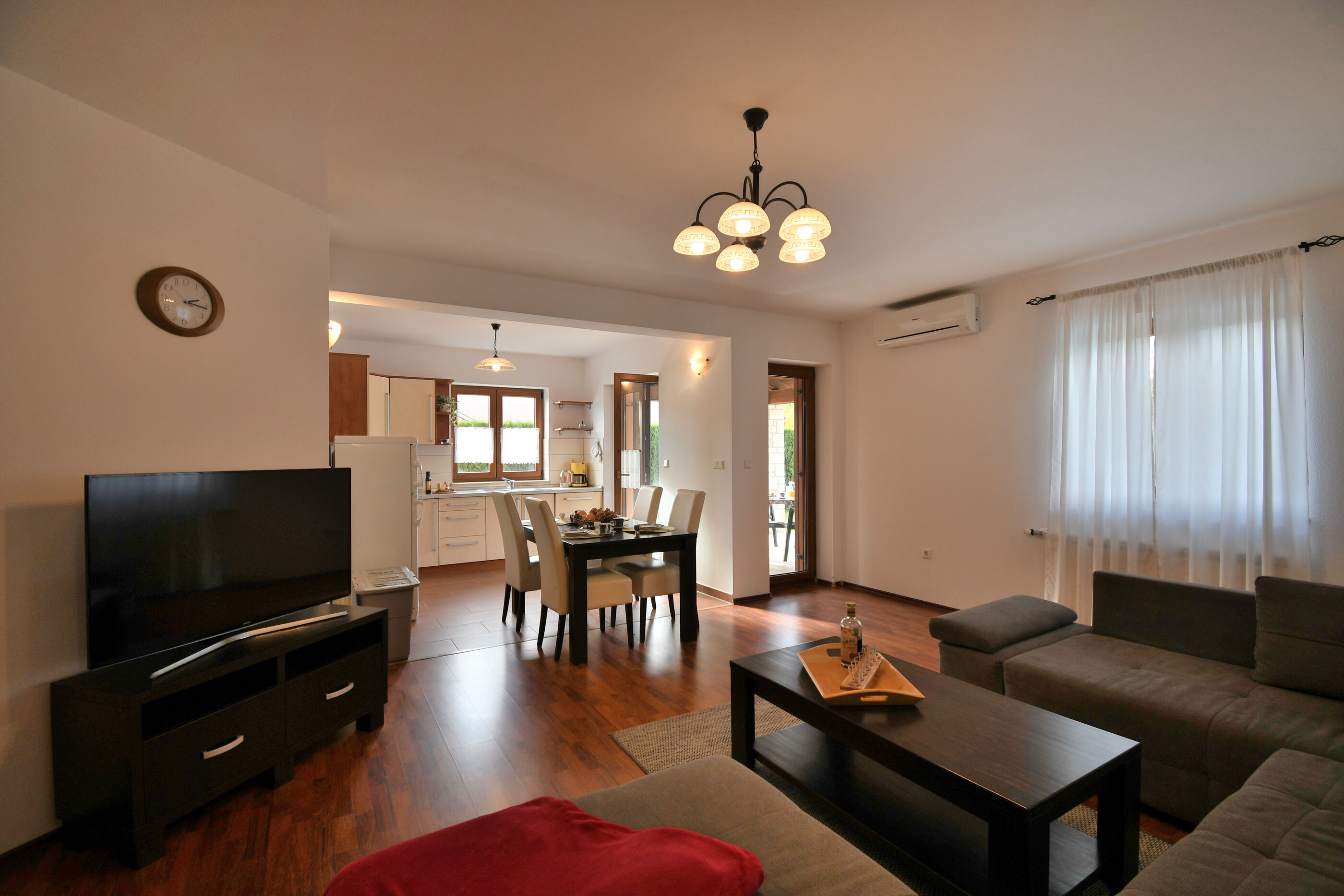 Apartment Nina 115301-A1