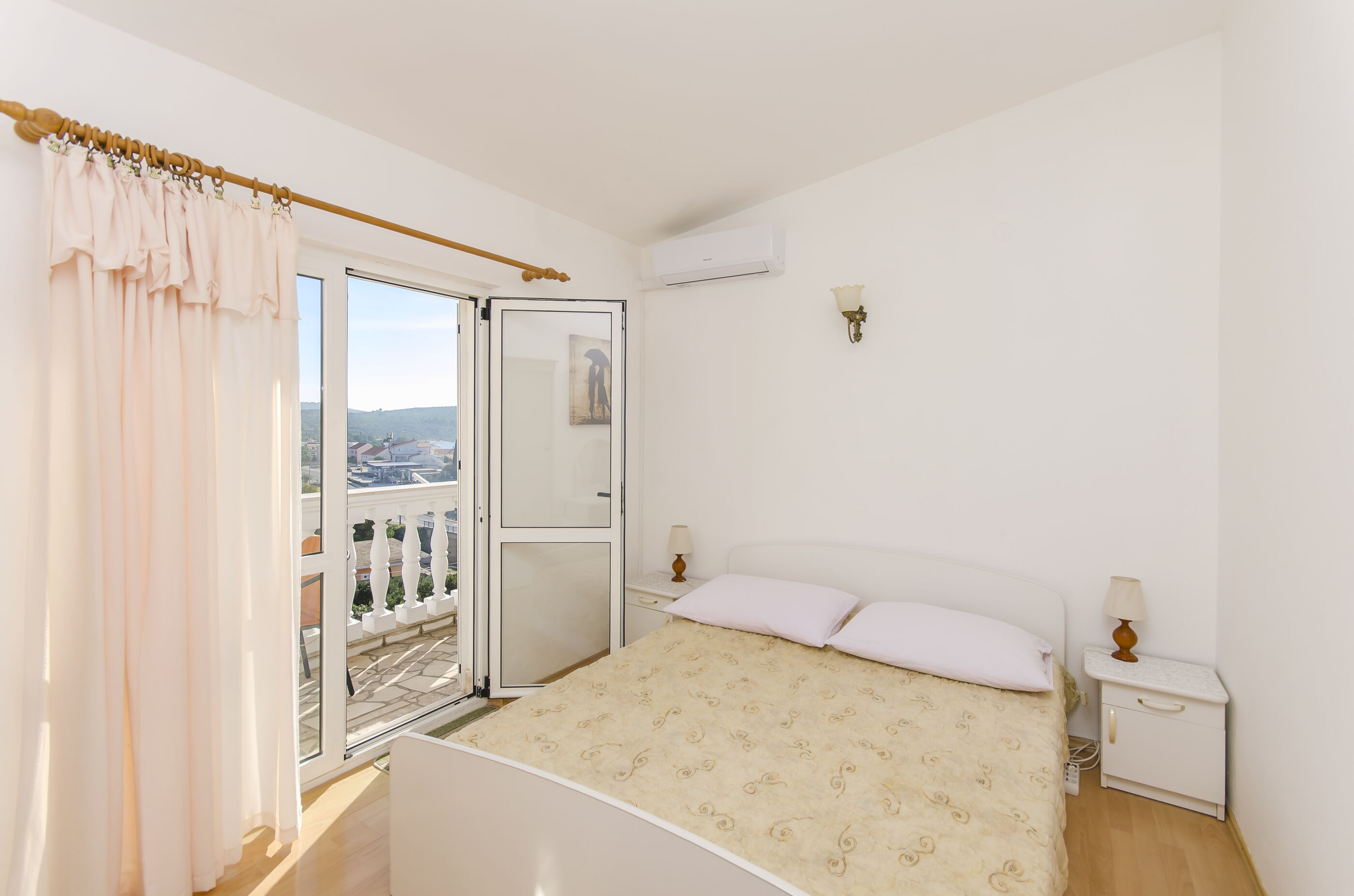 Apartment and Rooms Radojka 40963-S2