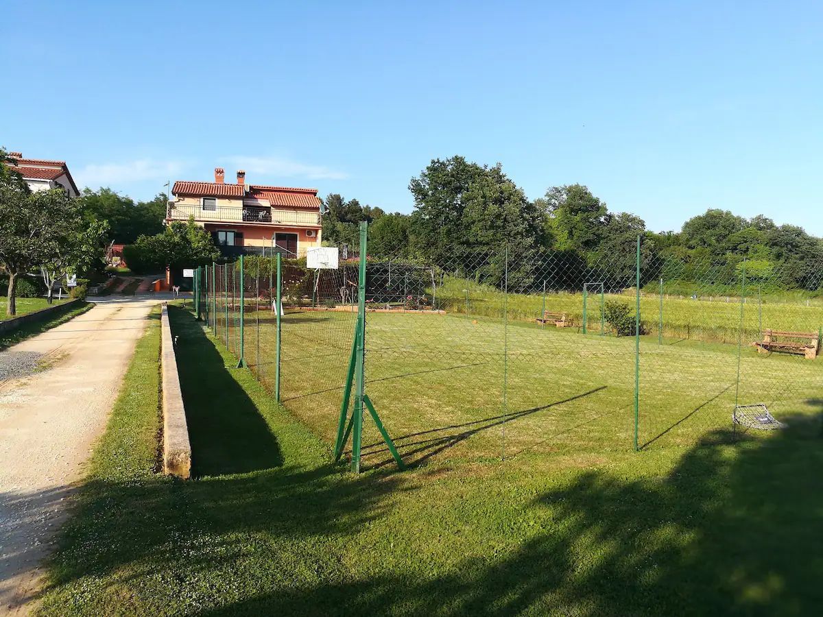 Apartment Dolac Accommodation in Pula