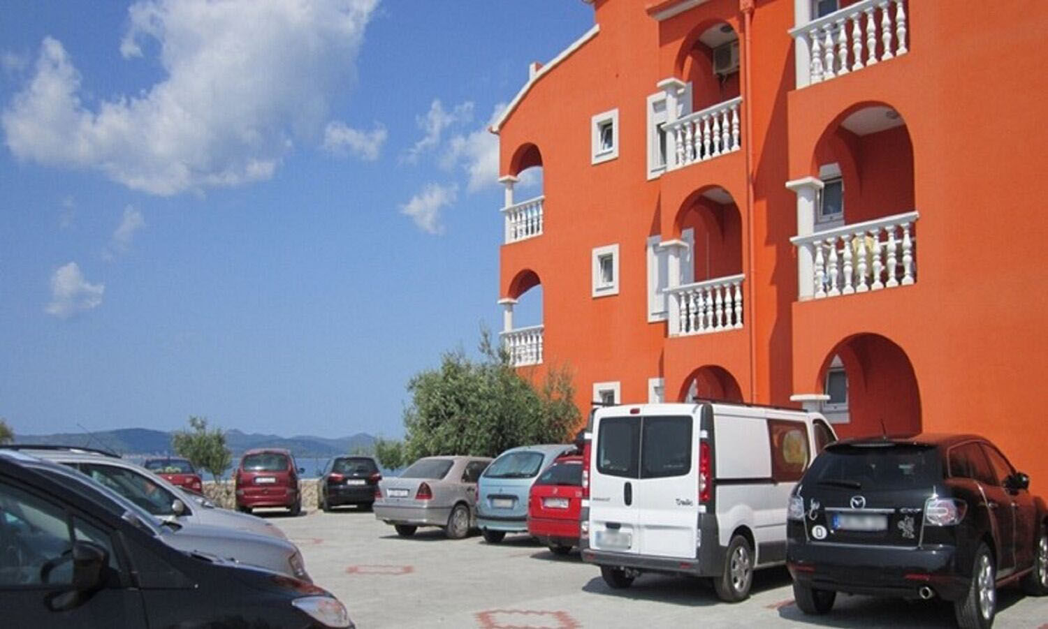 Apartments Sor 10802-A2