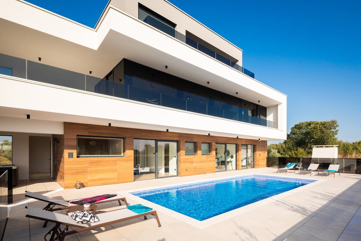 Villa Old Olive VI 74327-K1