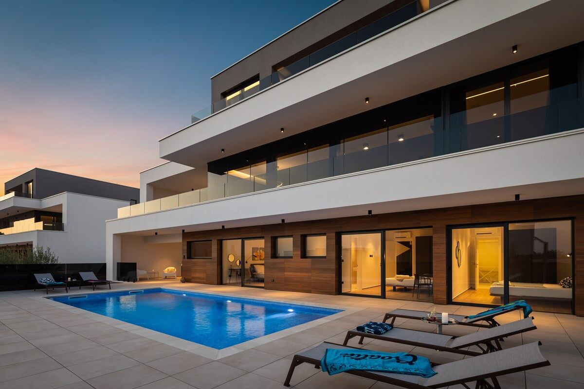 Villa Old Olive VI 74327-K1
