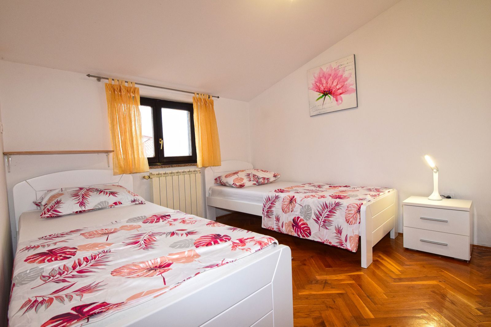 Apartments Edo 60341-A2