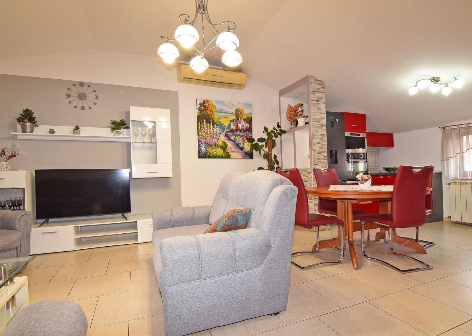 Apartments Edo 60341-A2