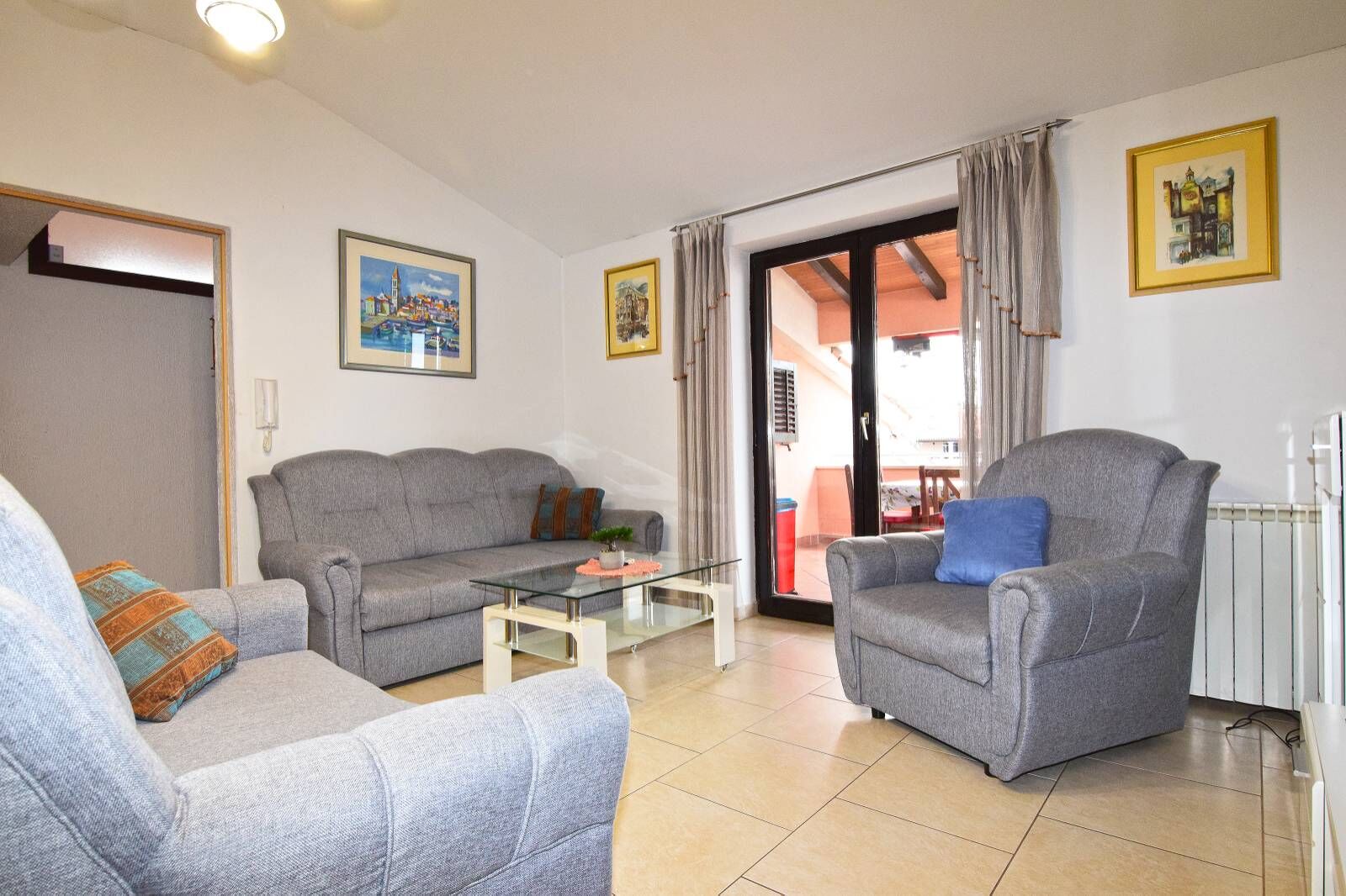 Apartments Edo 60341-A2