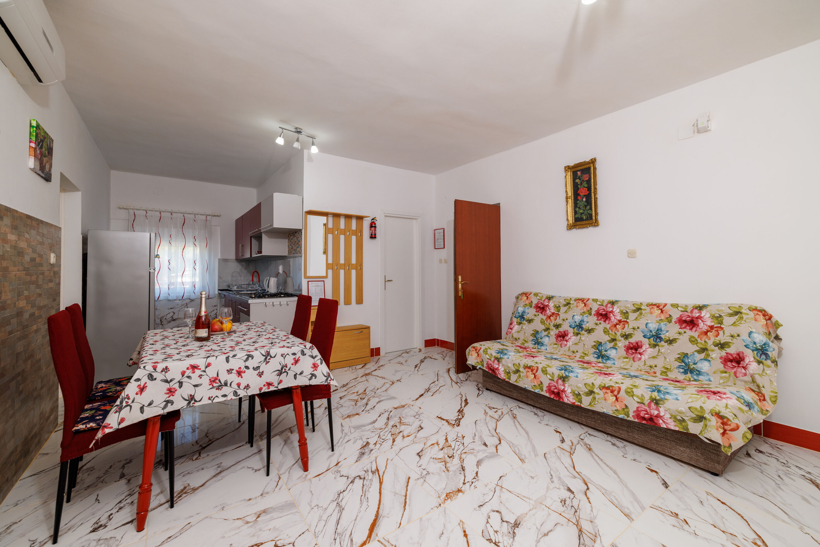 Apartments Grga 112661-A1
