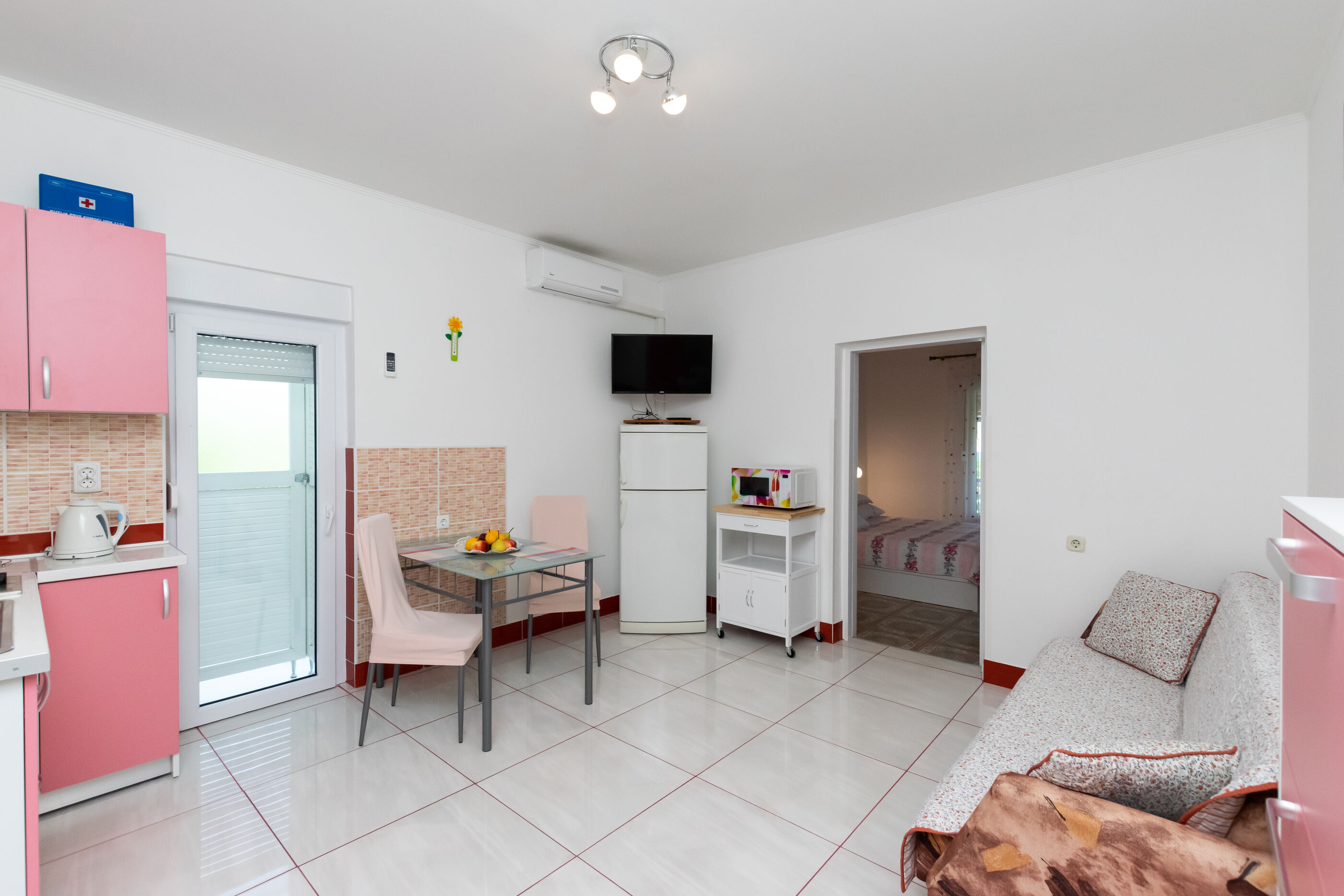 Apartments Grga 112661-A2