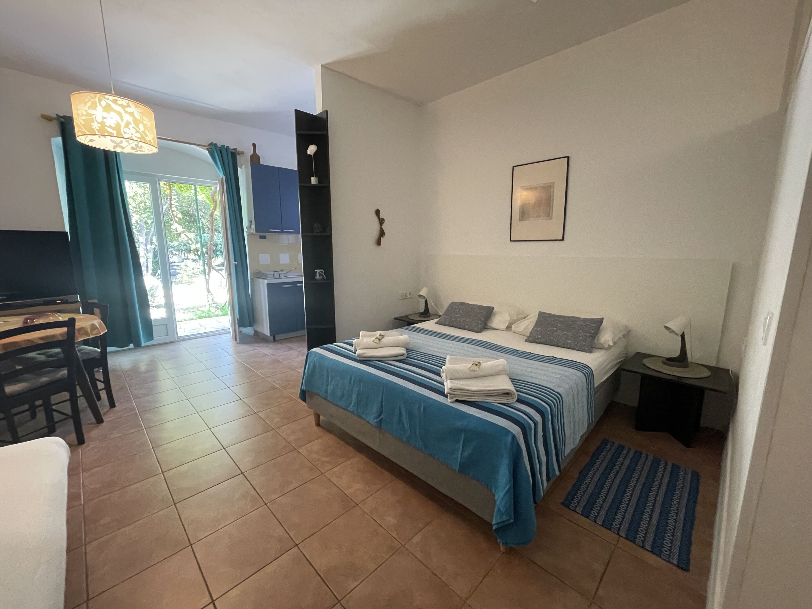 Apartments JUGO i BURA 63891-A1