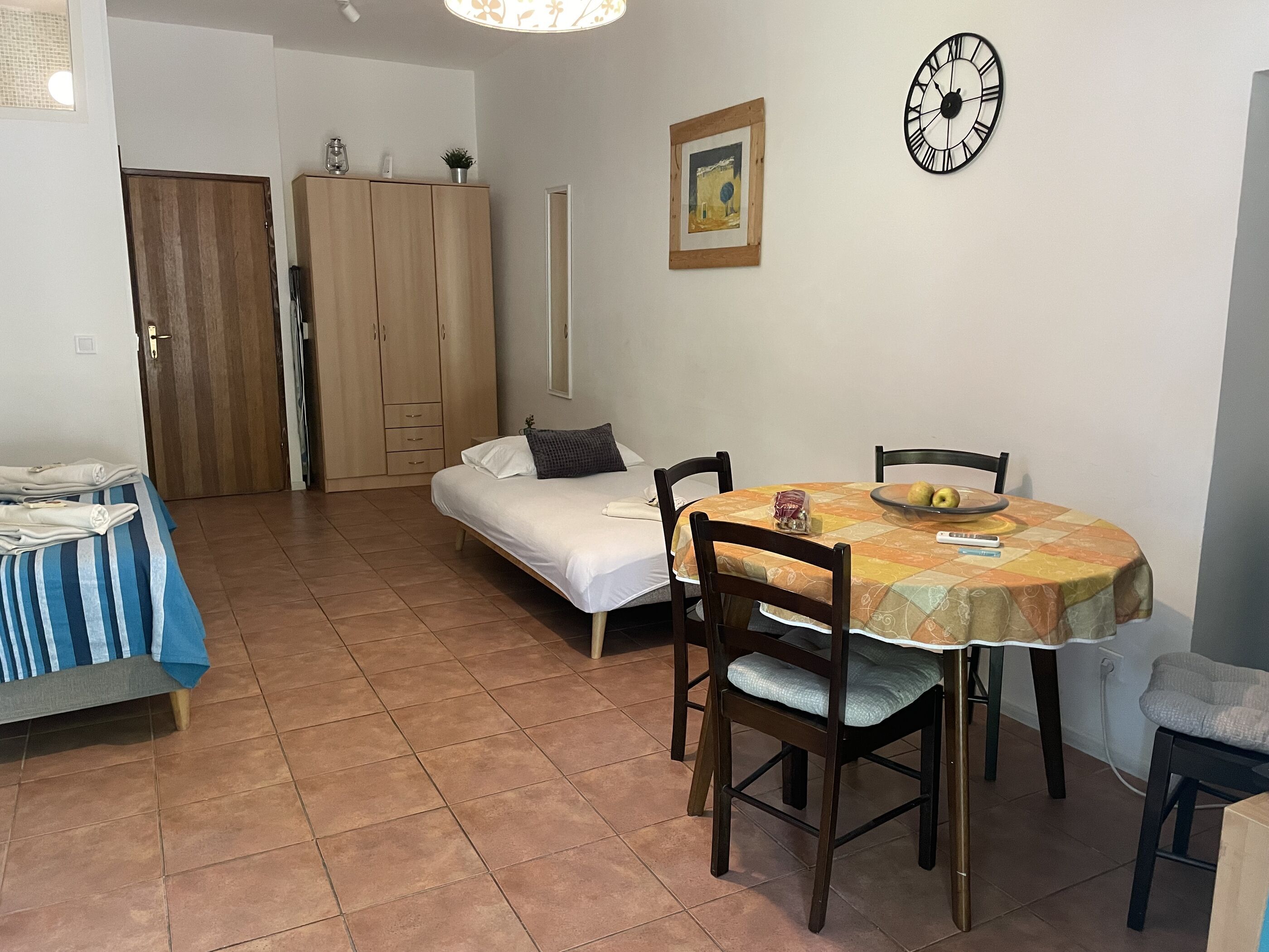 Apartments JUGO i BURA 63891-A1