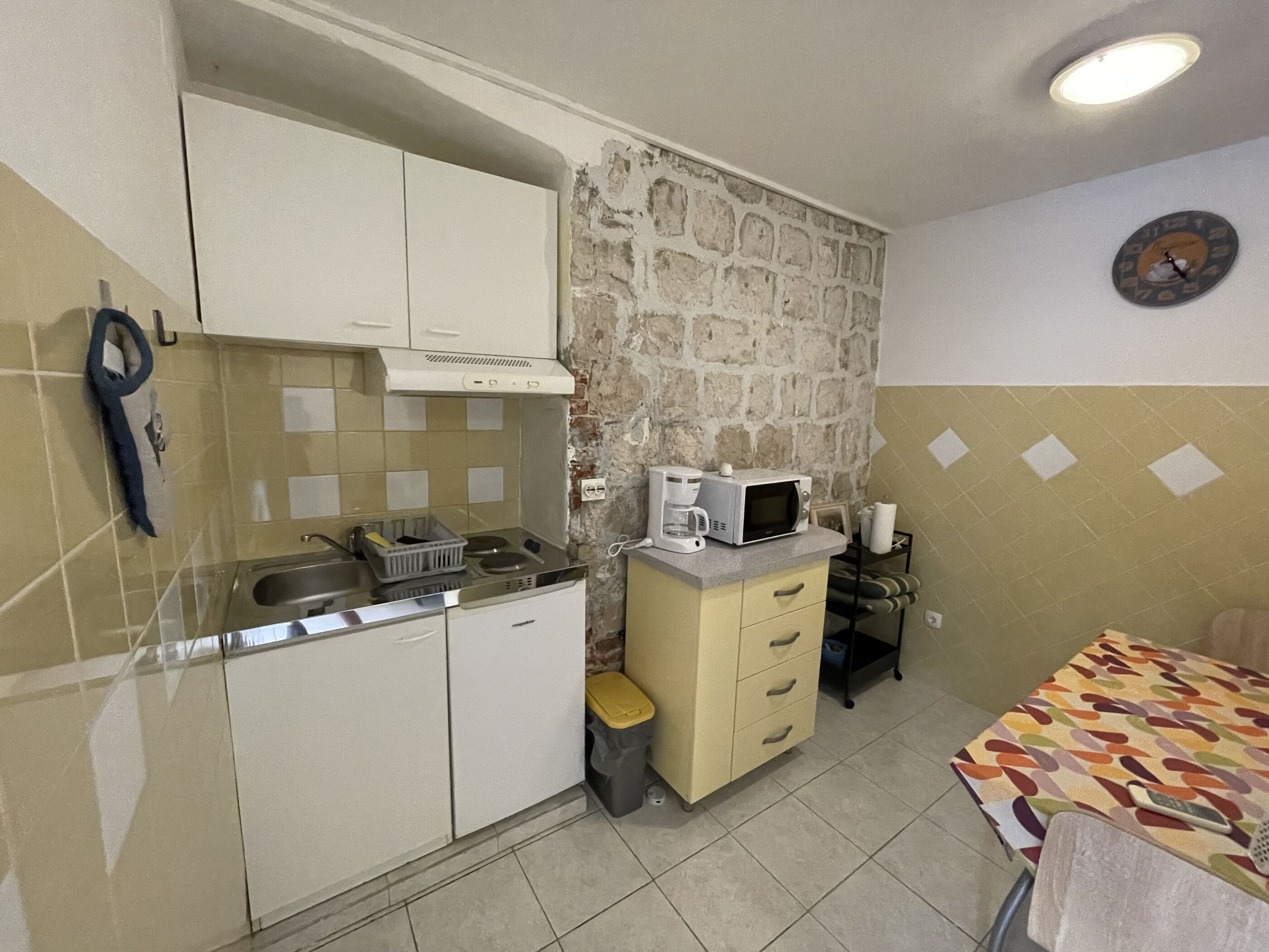 Apartments JUGO i BURA 63891-A2