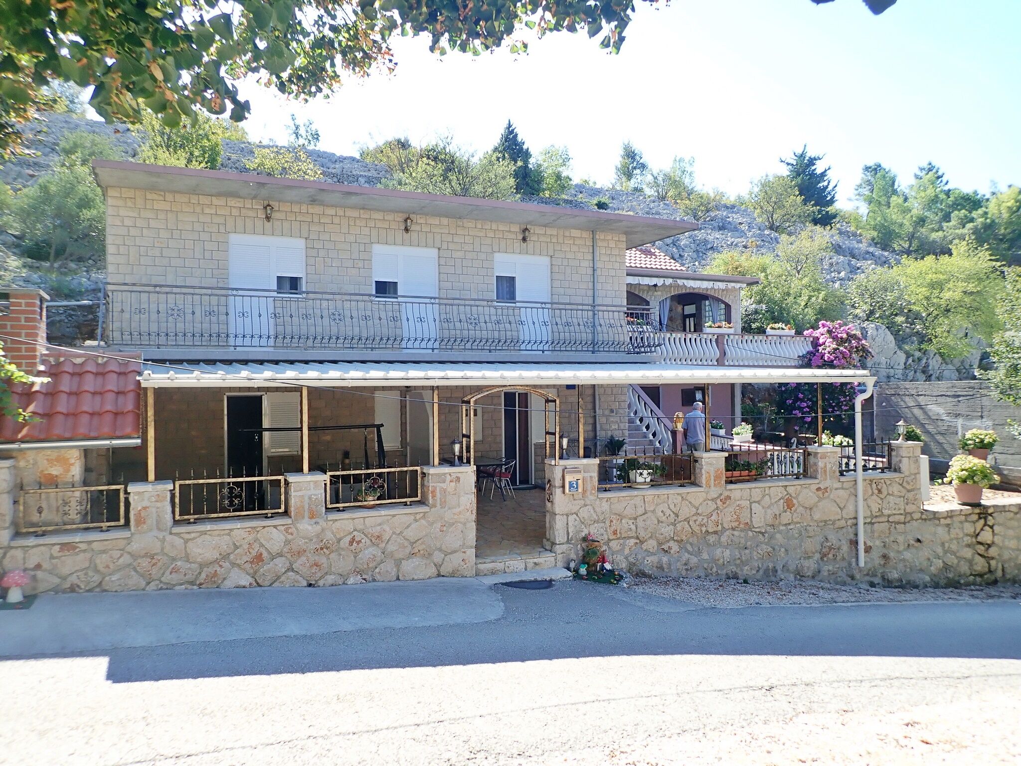 Apartments CVITKO 11372-A2