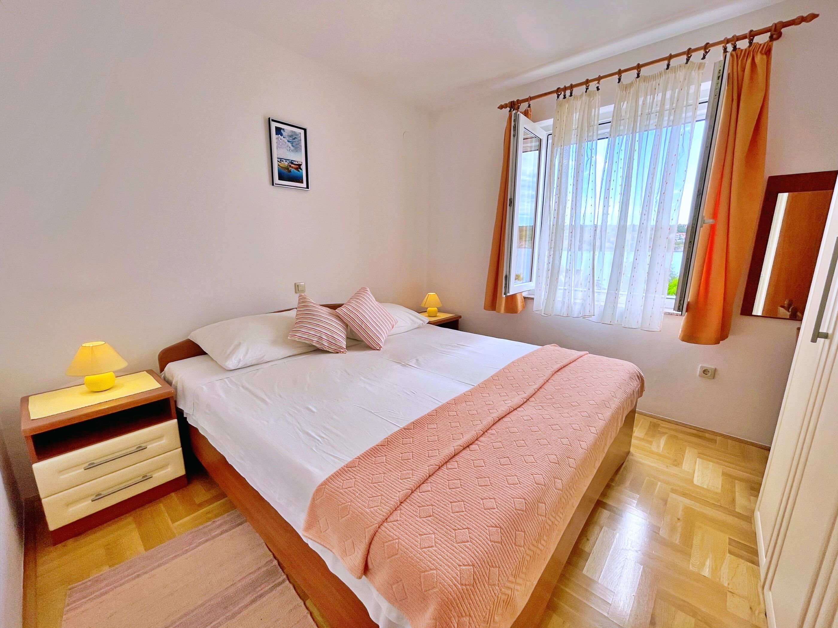 Apartments Vila TIHA LILI 63773-A1