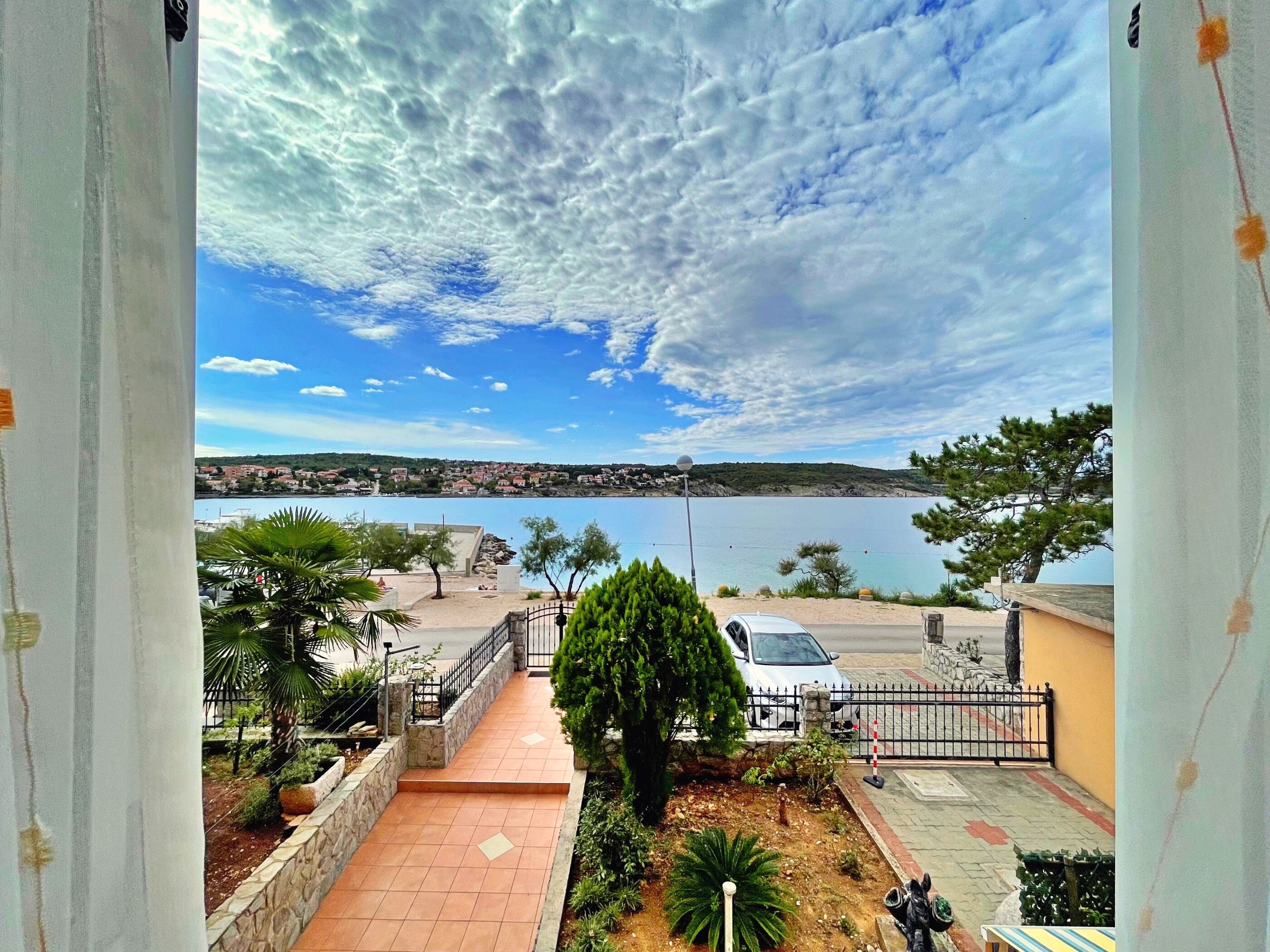 Apartments Vila TIHA LILI 63773-A1