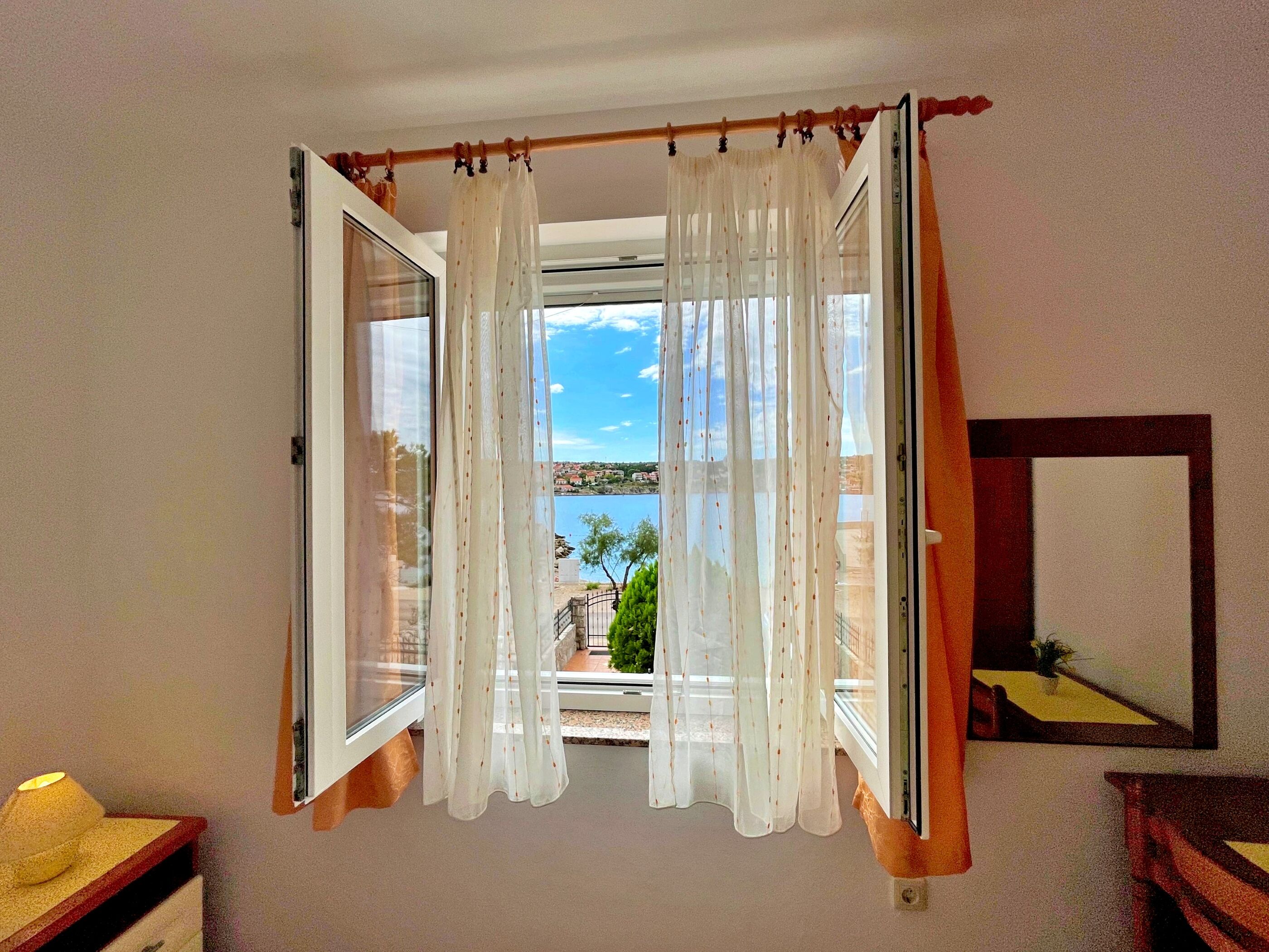 Apartments Vila TIHA LILI 63773-A1