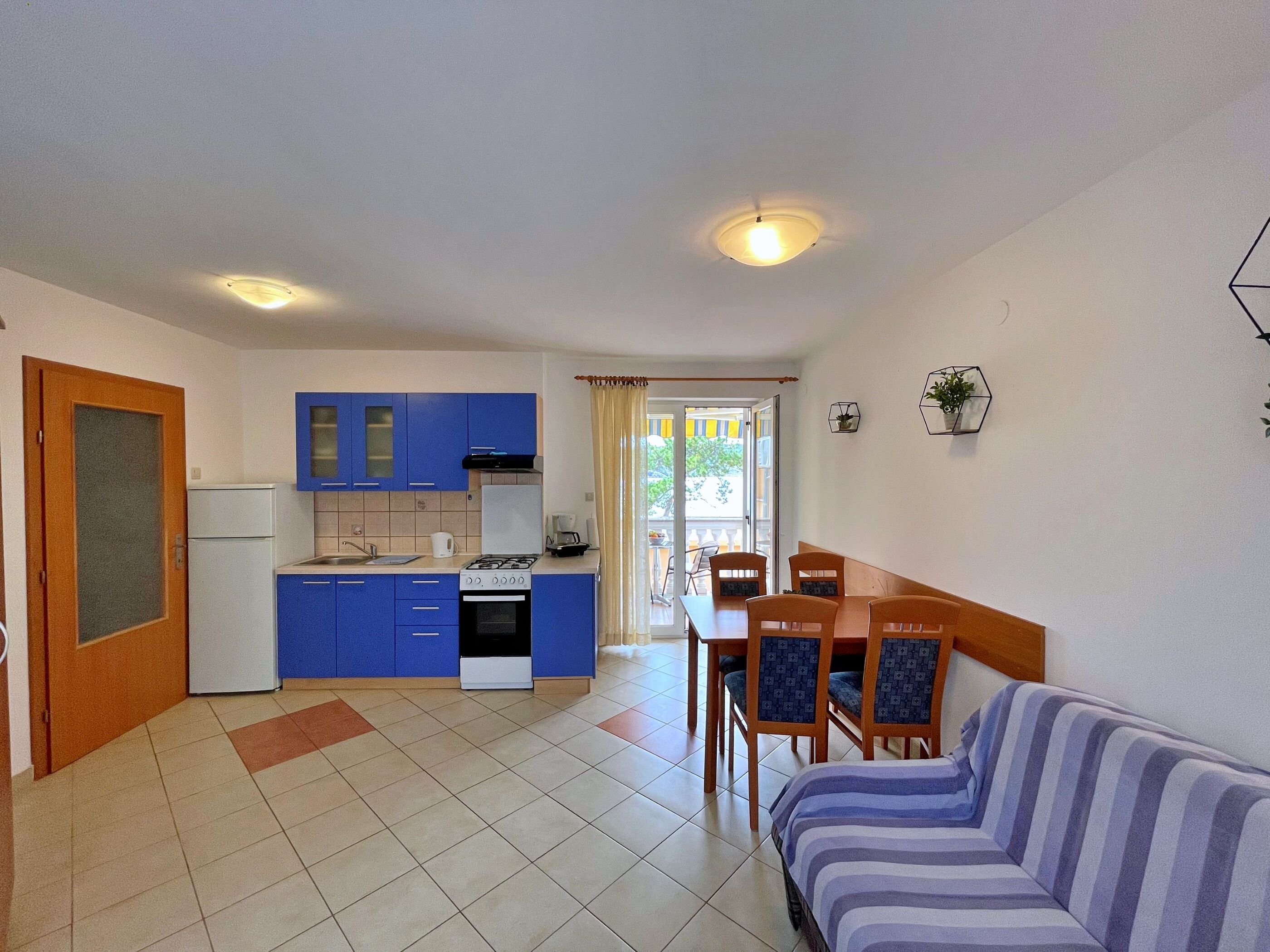 Apartments Vila TIHA LILI 63773-A2