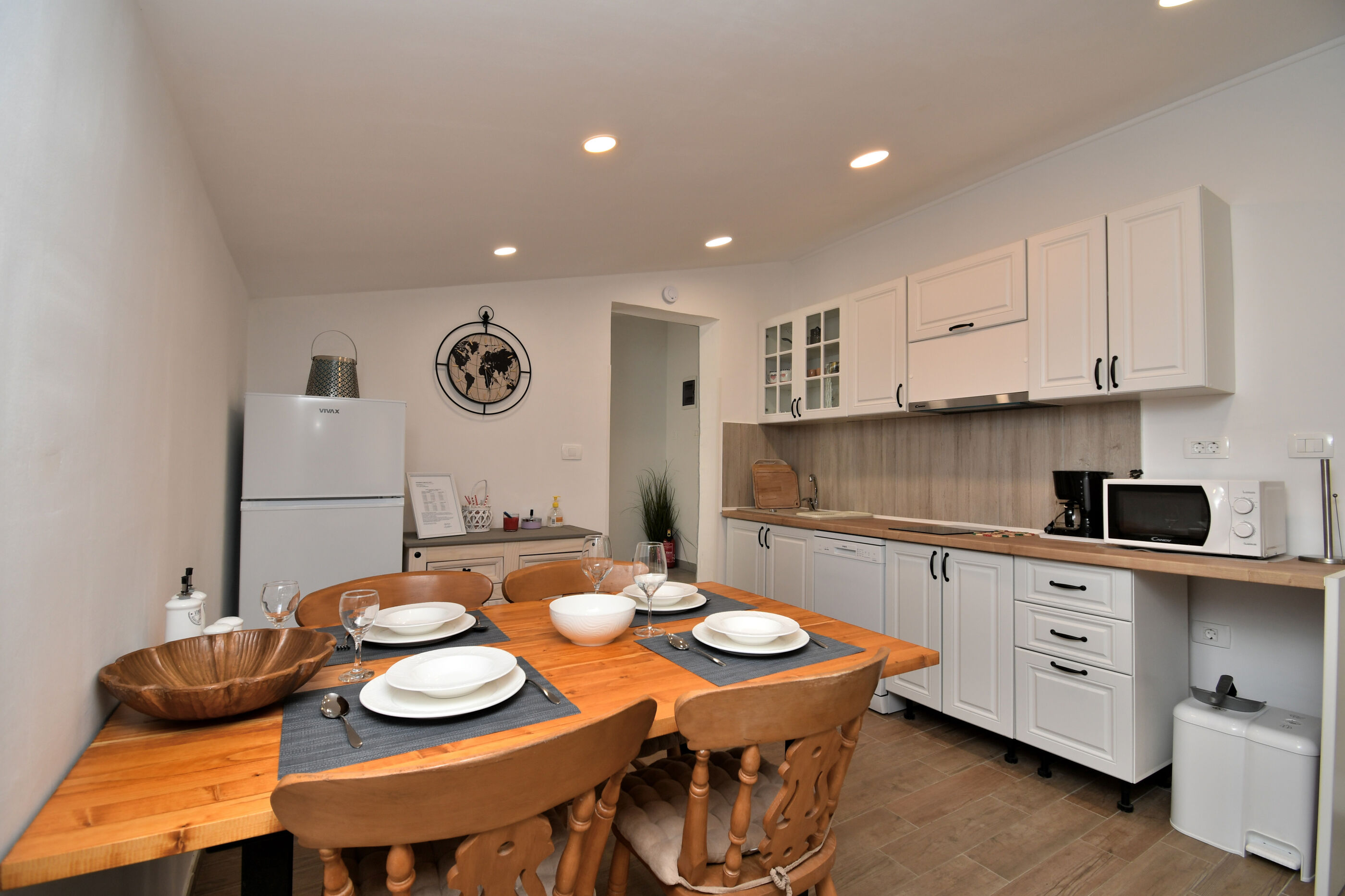 Apartments Plomin 99001-A2